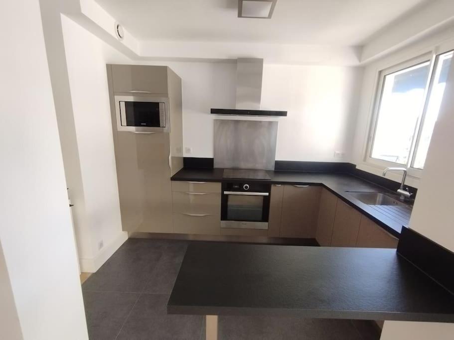 Apartment Pointe Croisette T2 2min A Pieds 46m2 Cannes