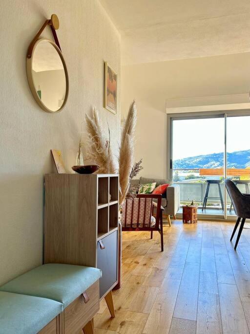 : Superbe Duplex Terrasse, A Pied Cannes