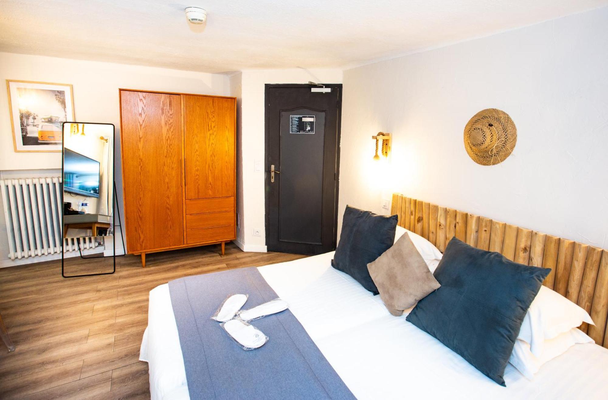 Claudia Centre - Parking 3* Cannes