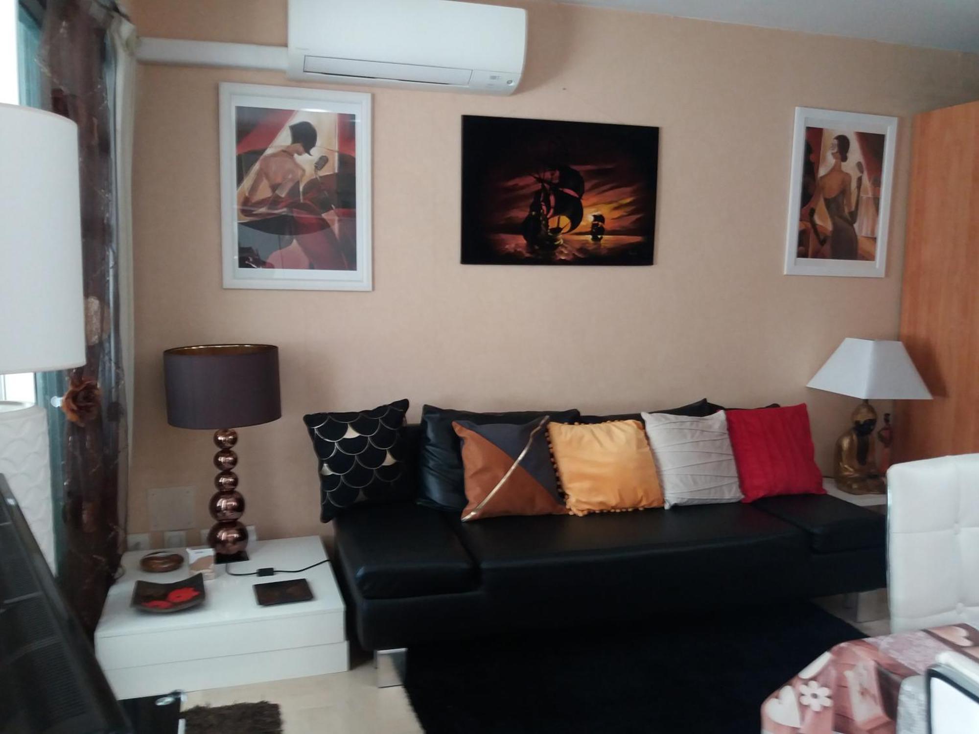 Appartement Lovely With Terrace