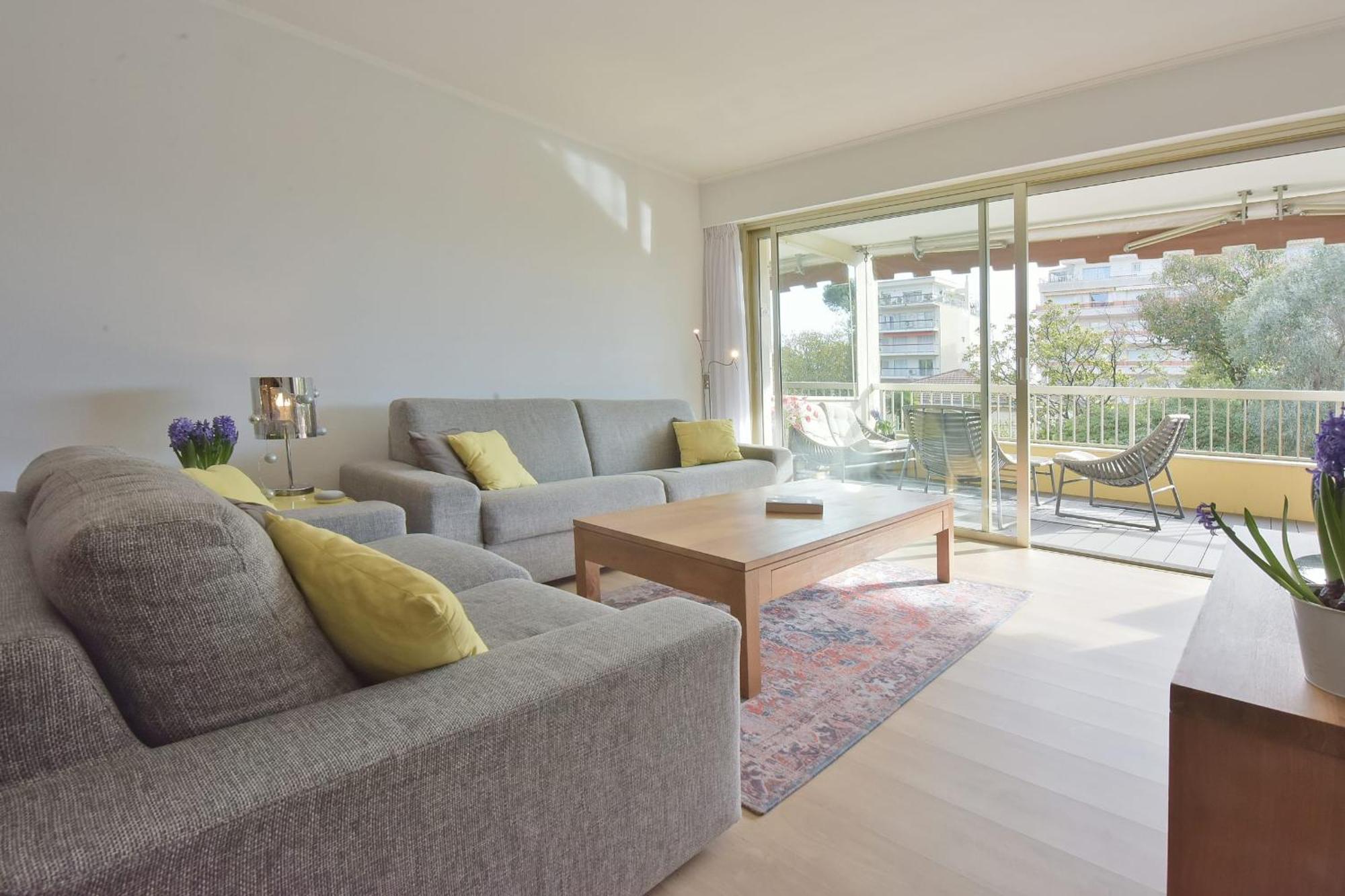2-br With Pool & Garage - 10 Min Walk To Center Cannes