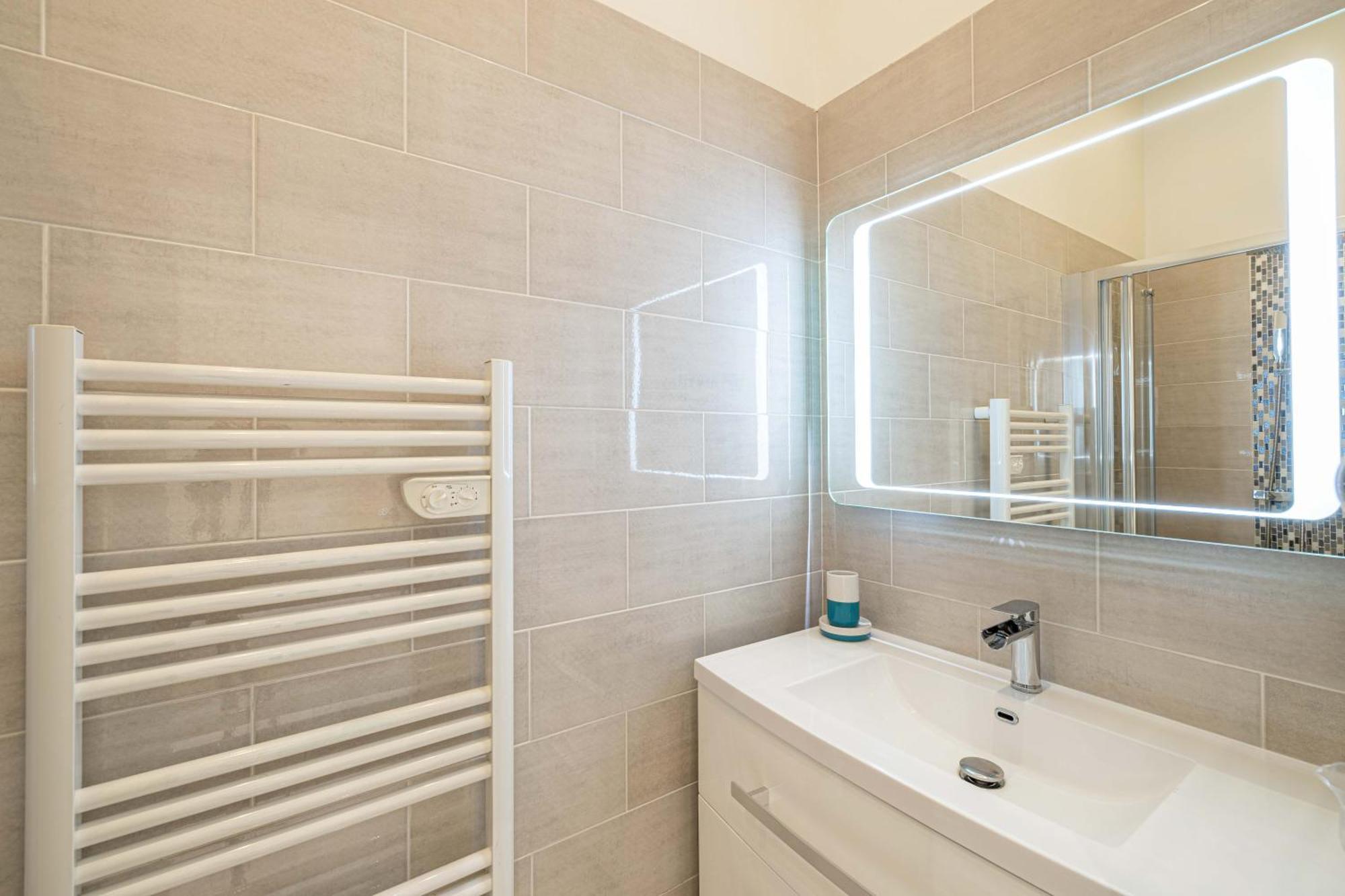 Cmg / Plage Barriere Apartment