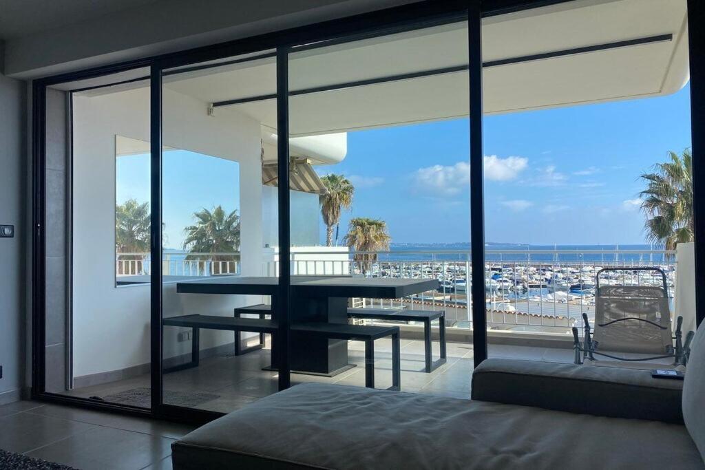 F2 Palm - Pointe Croisette * Cannes