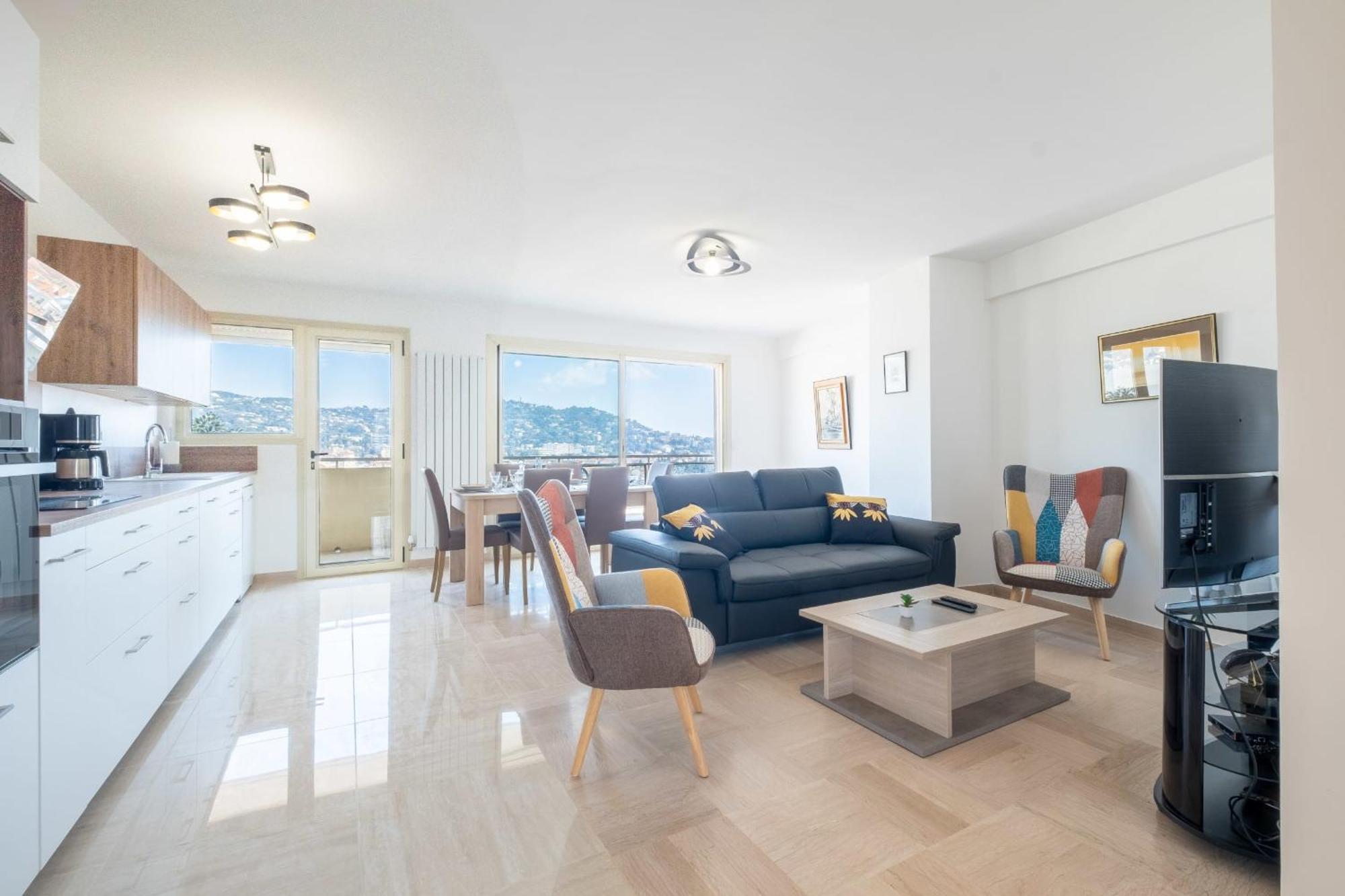 3-br Near Downtown Sea View Parking * Cannes