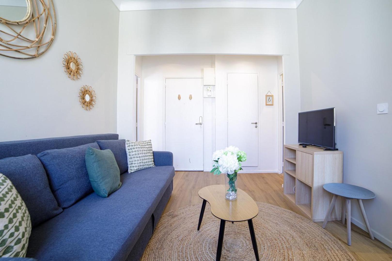 Lumineux Et Renove Centre Appartement