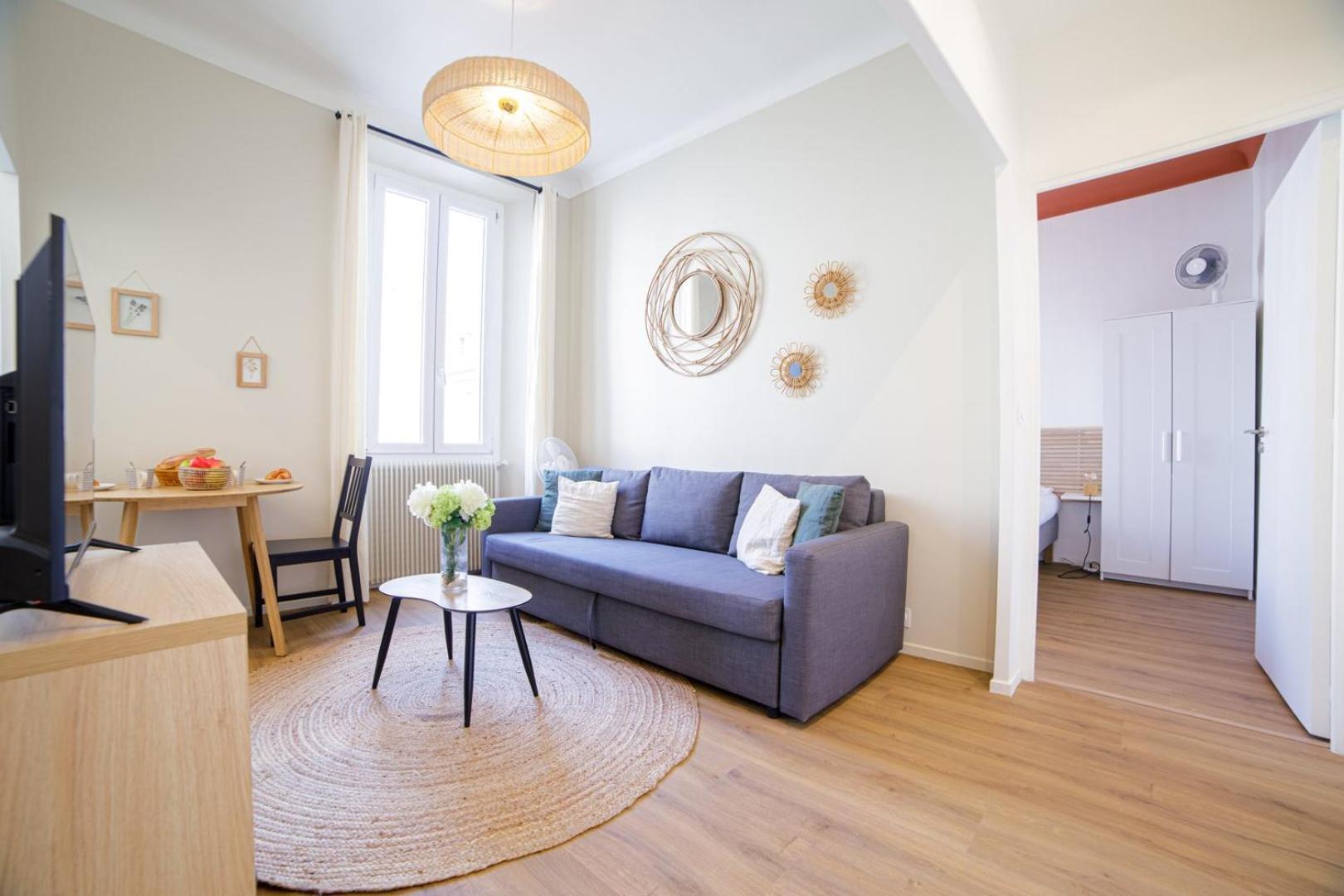 Appartement Lumineux Et Renove Centre Cannes