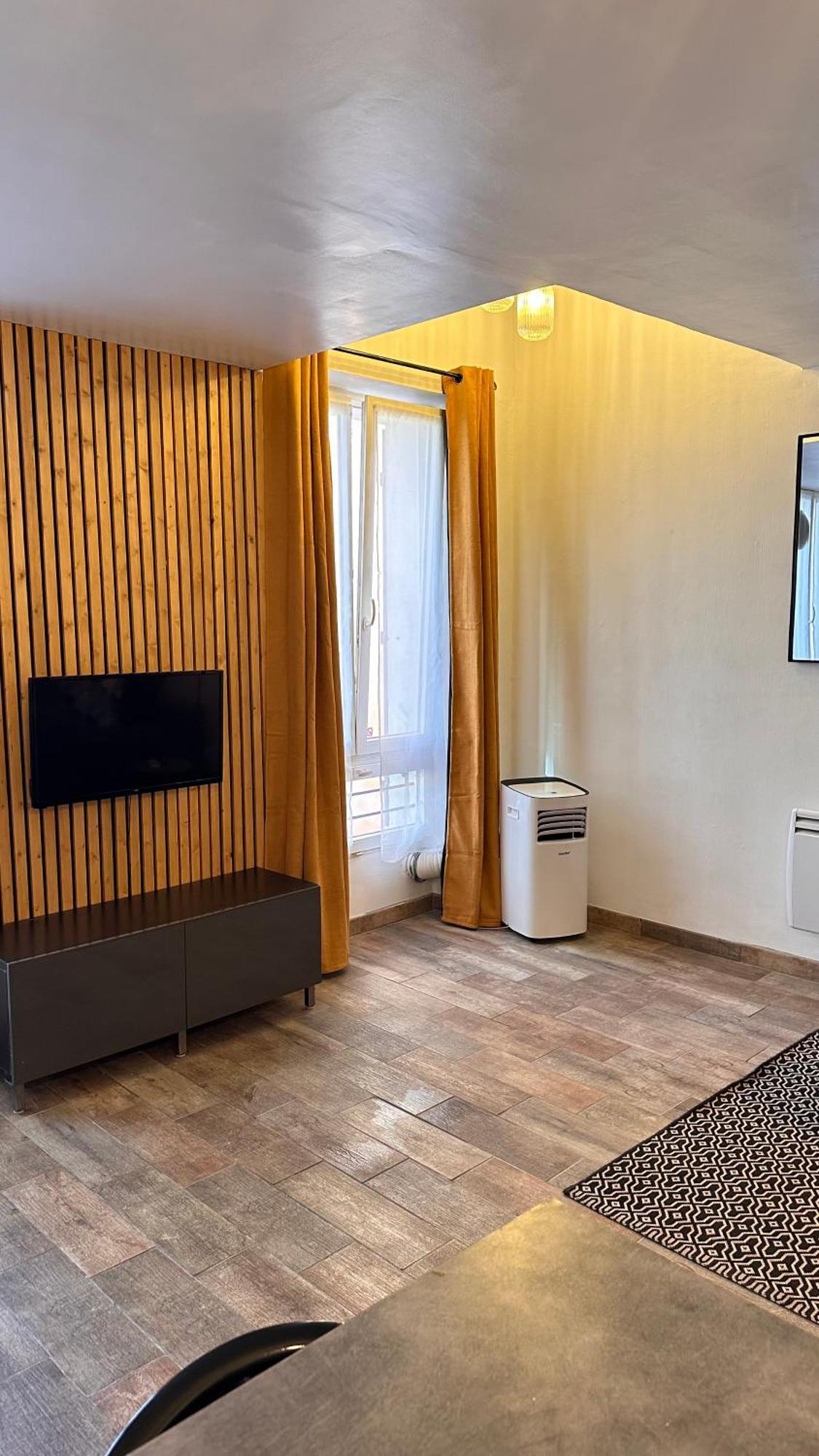 Wolf Duplex Heart Of & Beaches * Cannes
