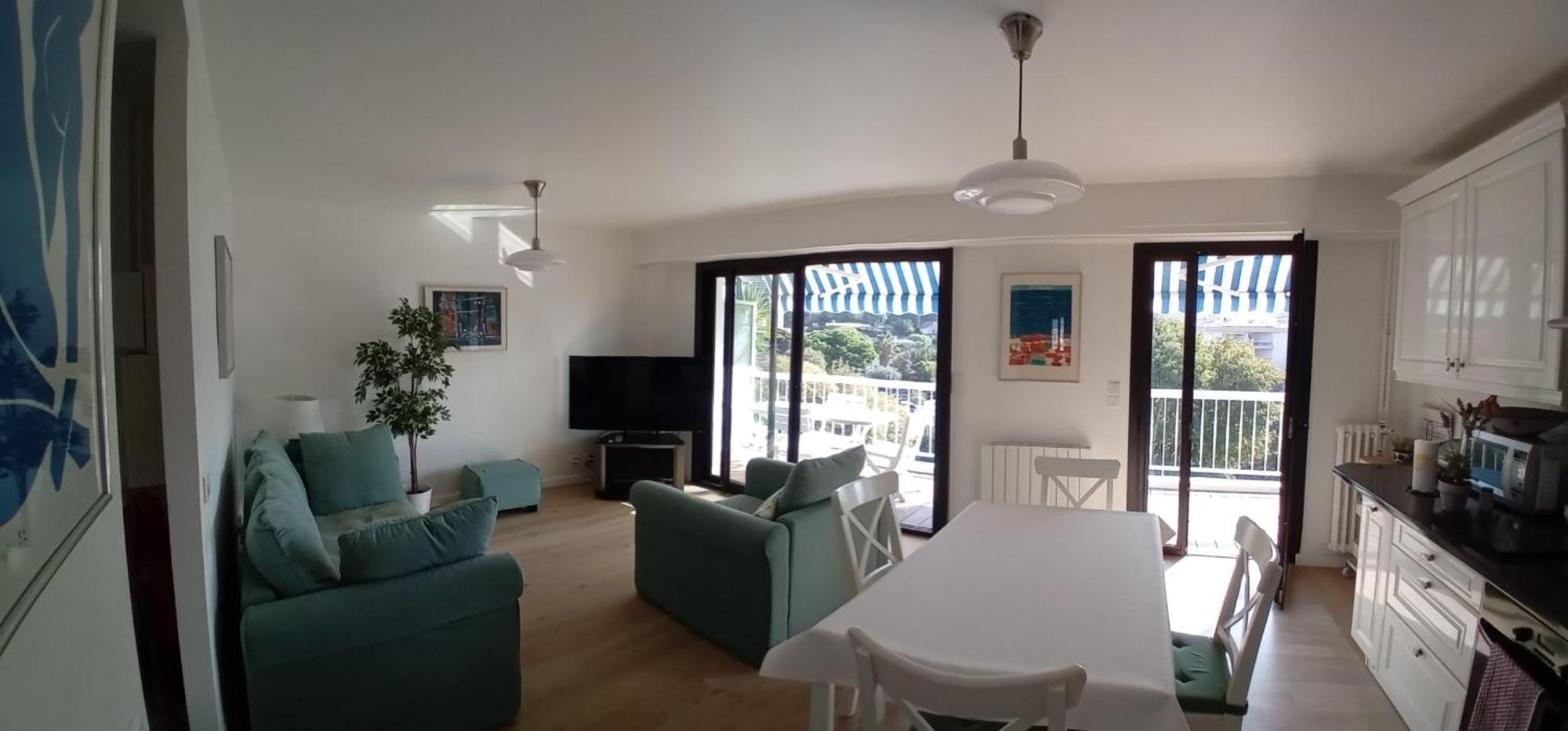 Spacious 70 M Flat With Balcony And Sea View! Cannes