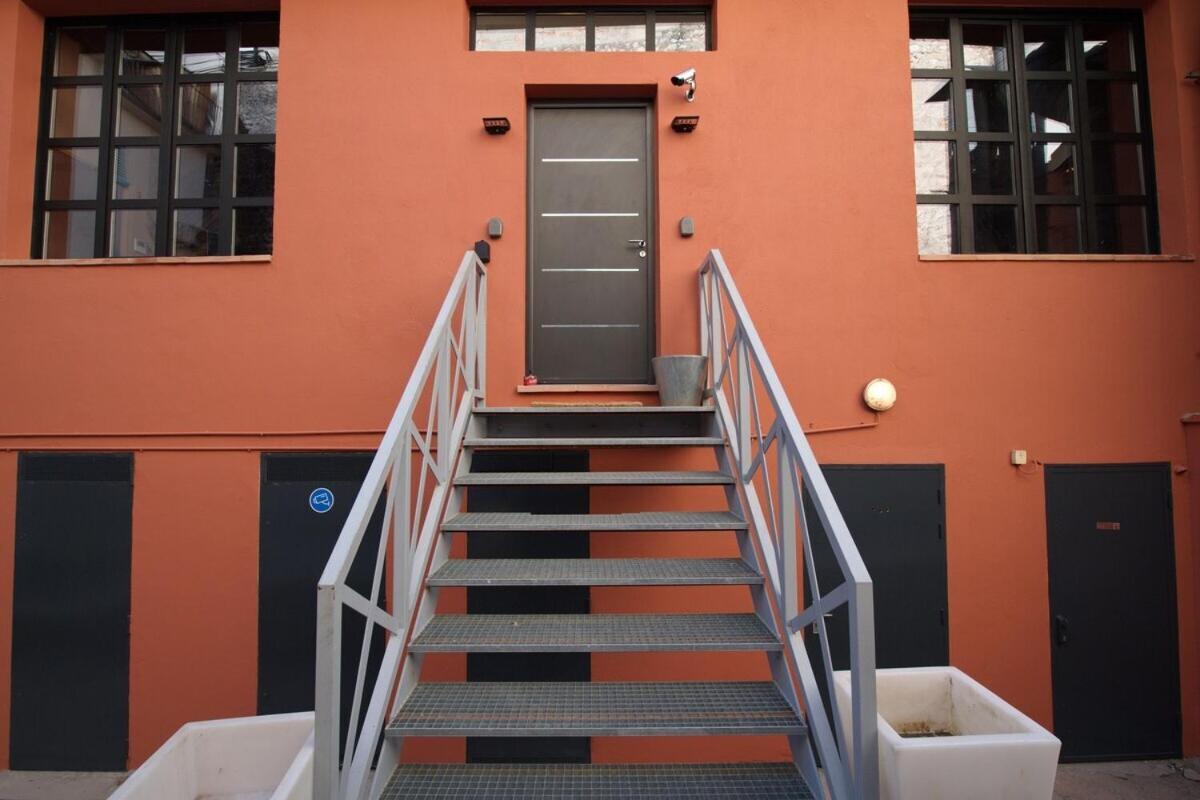 Apartment Superbe Loft Industriel 3 Pieces, Classe 4 Etoiles, Proche Palais Des Festivals *