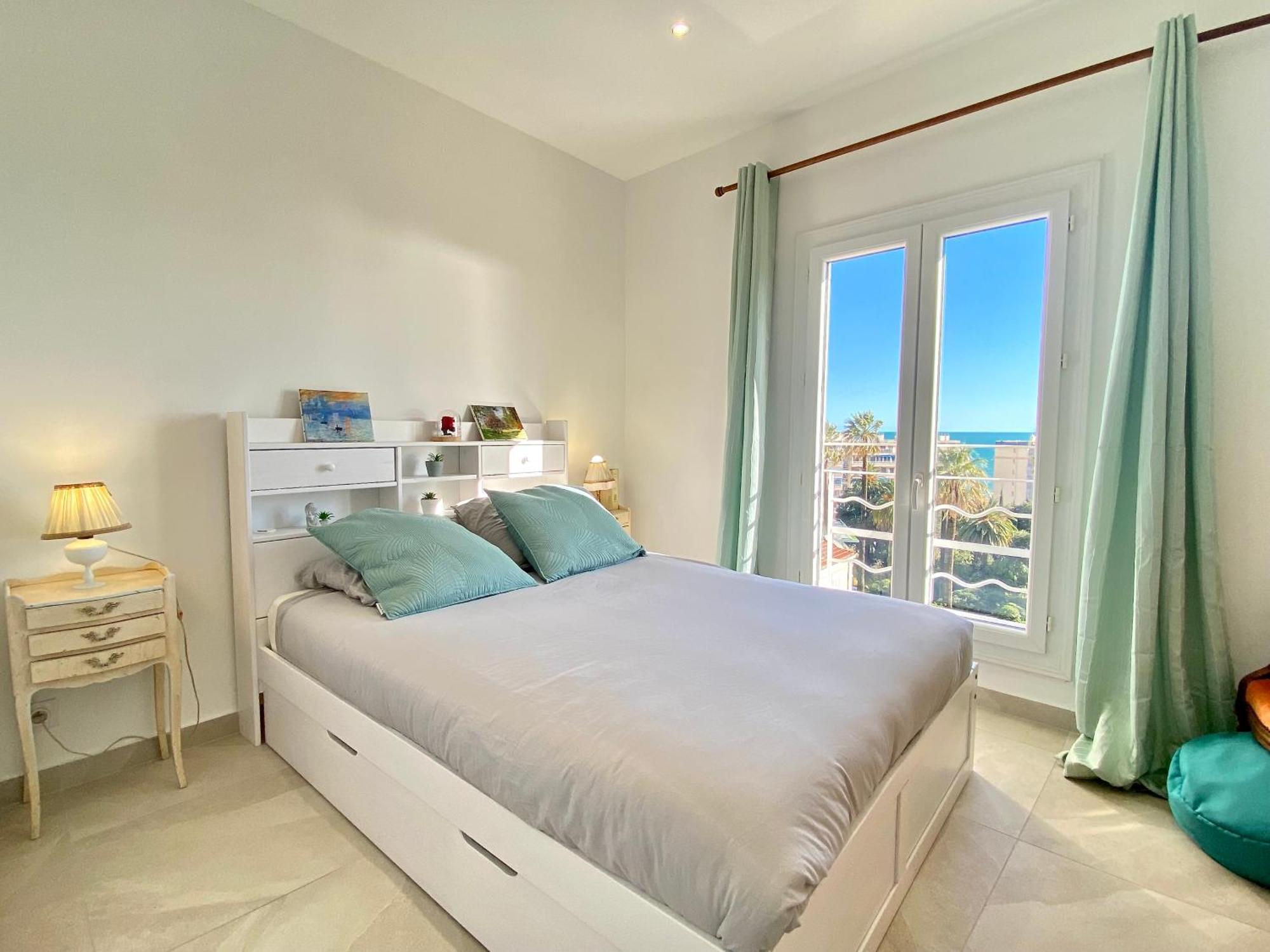 Palais Azur By Scls Locations Apartment Cannes