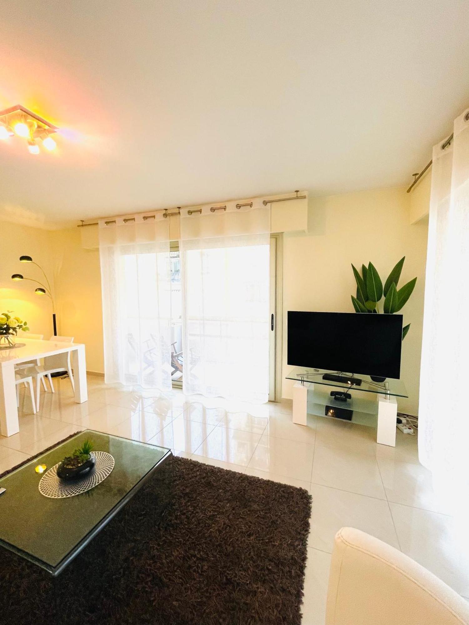Bel Centre Ville, Mer, Croisette Appartement Cannes