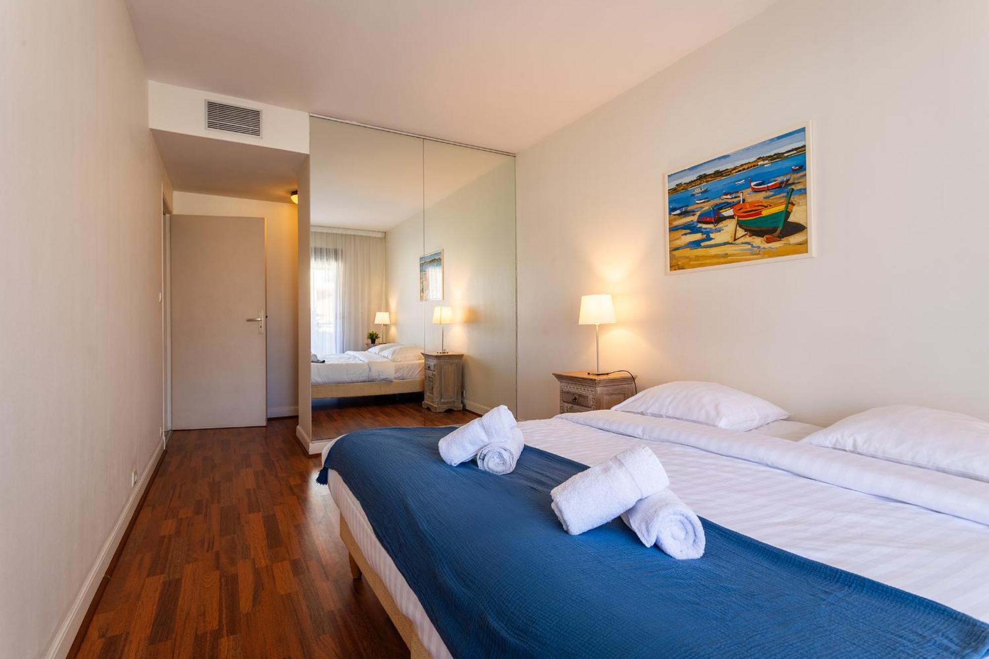 Gray D'albion 2p Bla584 Apartment Cannes