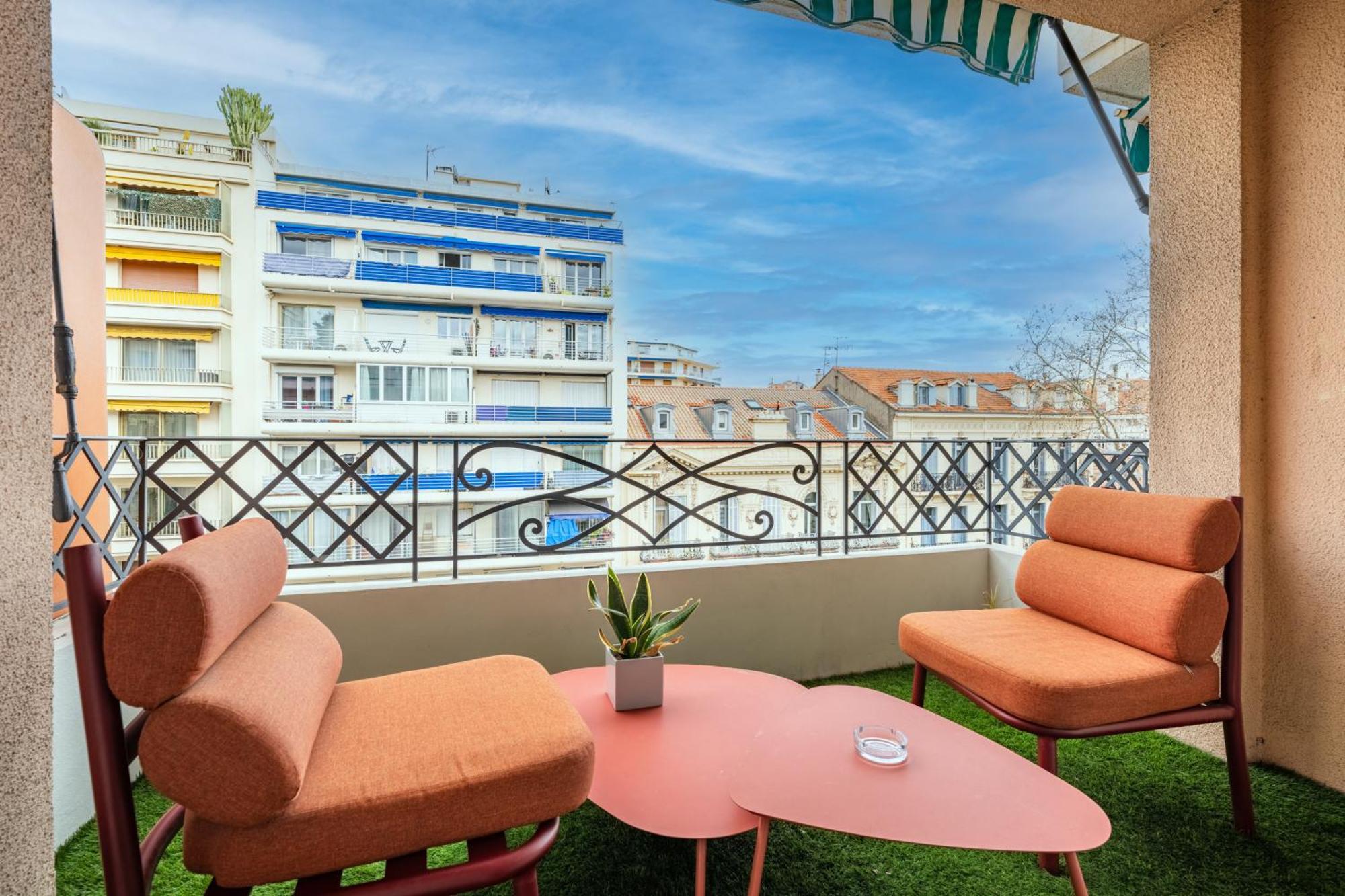 Apartment Jessicannes - Cooper - 3 Chambres - Central, Spacieux, Terrasse *