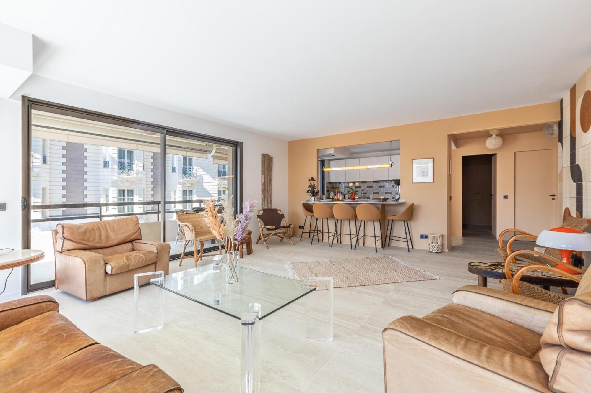 Apartment Lb Vacation I A Short Stroll To Palais, Beach, Terrace & Seaview