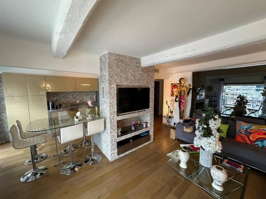 Apartment Vieux Port Splendide Vue Cannes