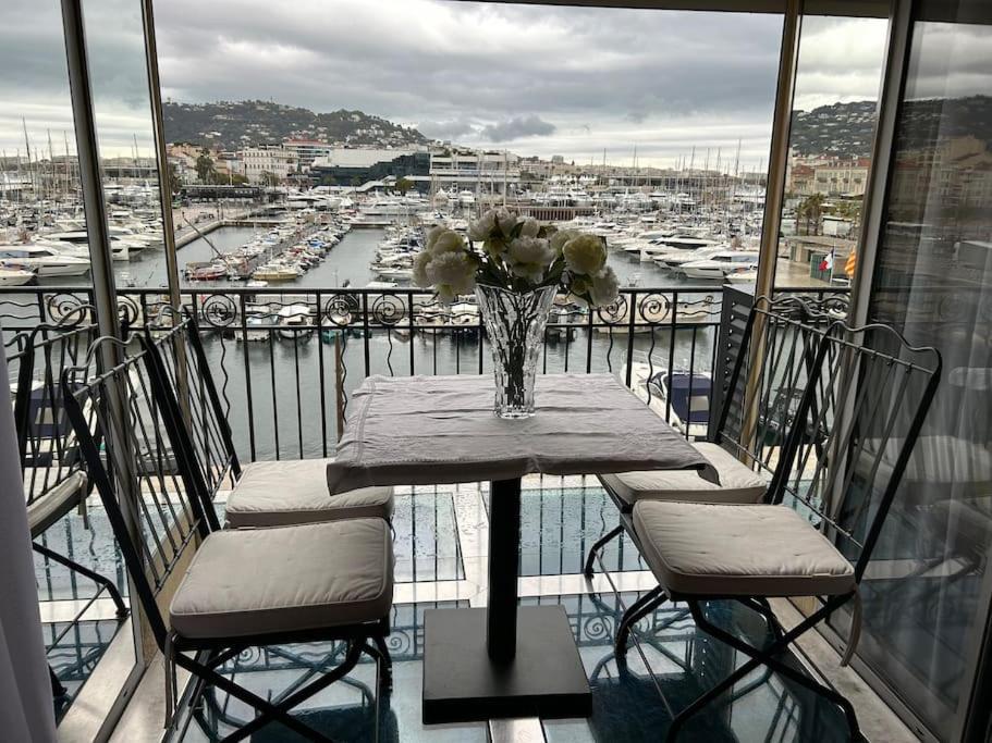 Apartment Vieux Port Splendide Vue