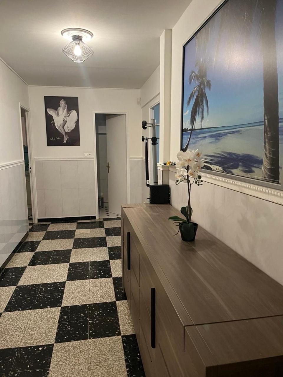 Veronica Apartment