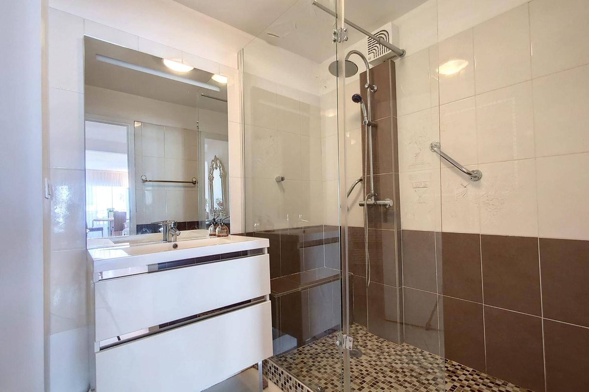 Antares - 2p Flat In The Heart Of - Ideal For Conferences Apartment *