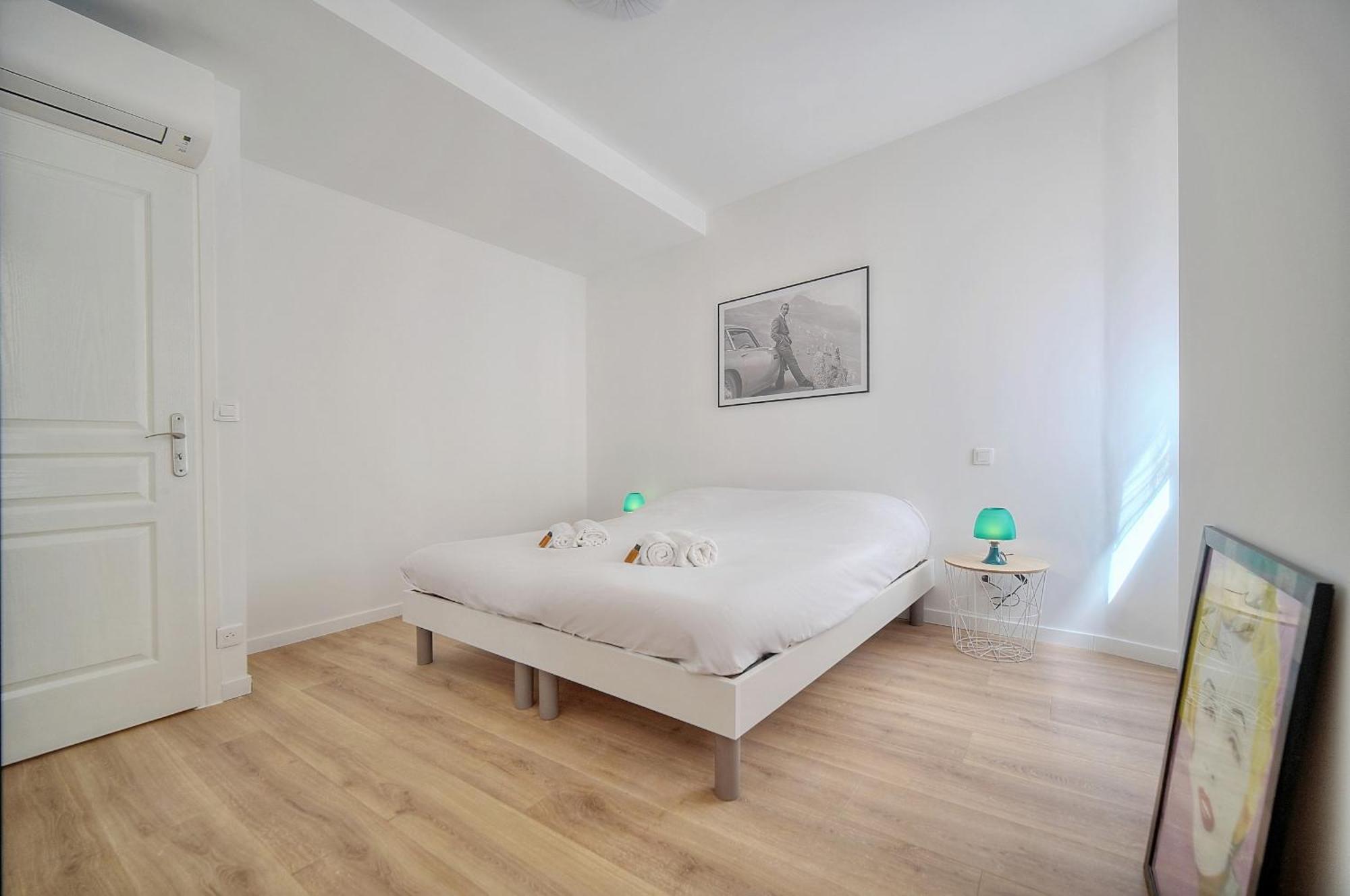 Apartment 3 Pieces Centre A2b243