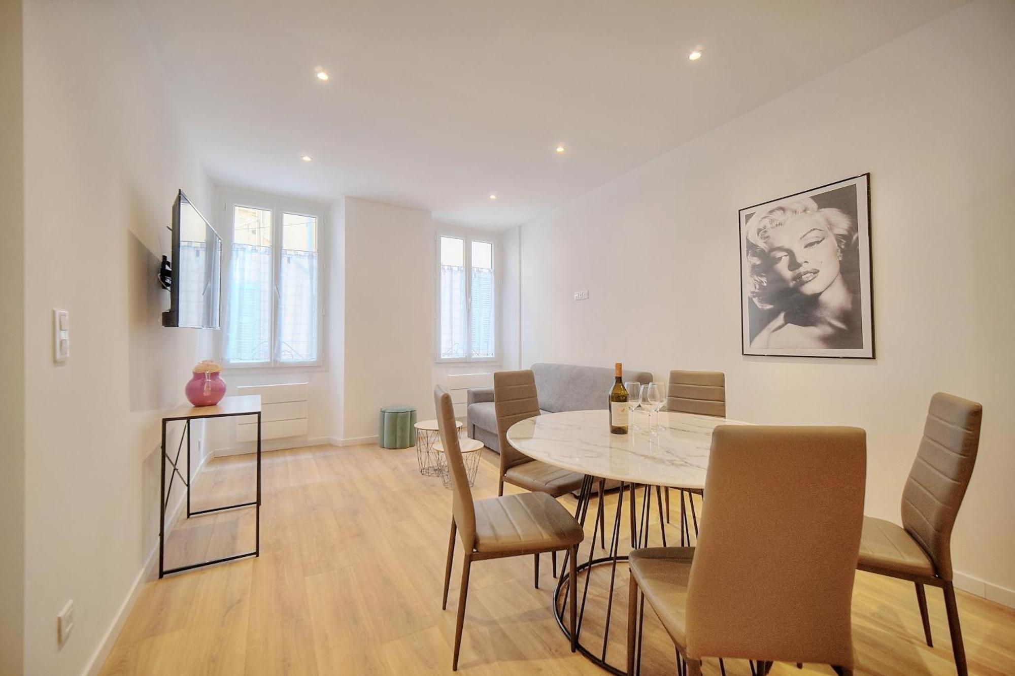 Apartment 3 Pieces Centre A2b243