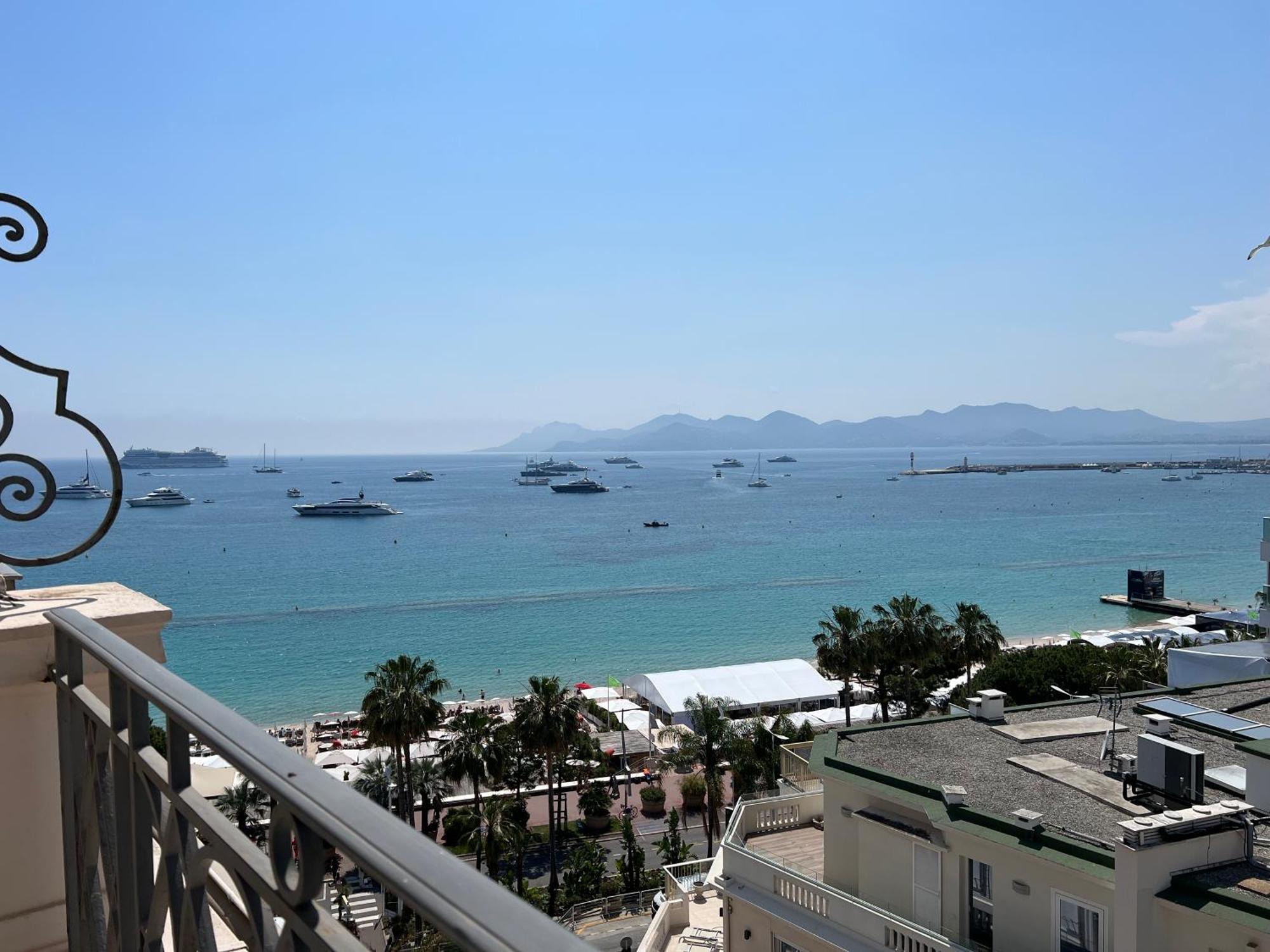 Croisette Palais Miramar - Sea View Apartment