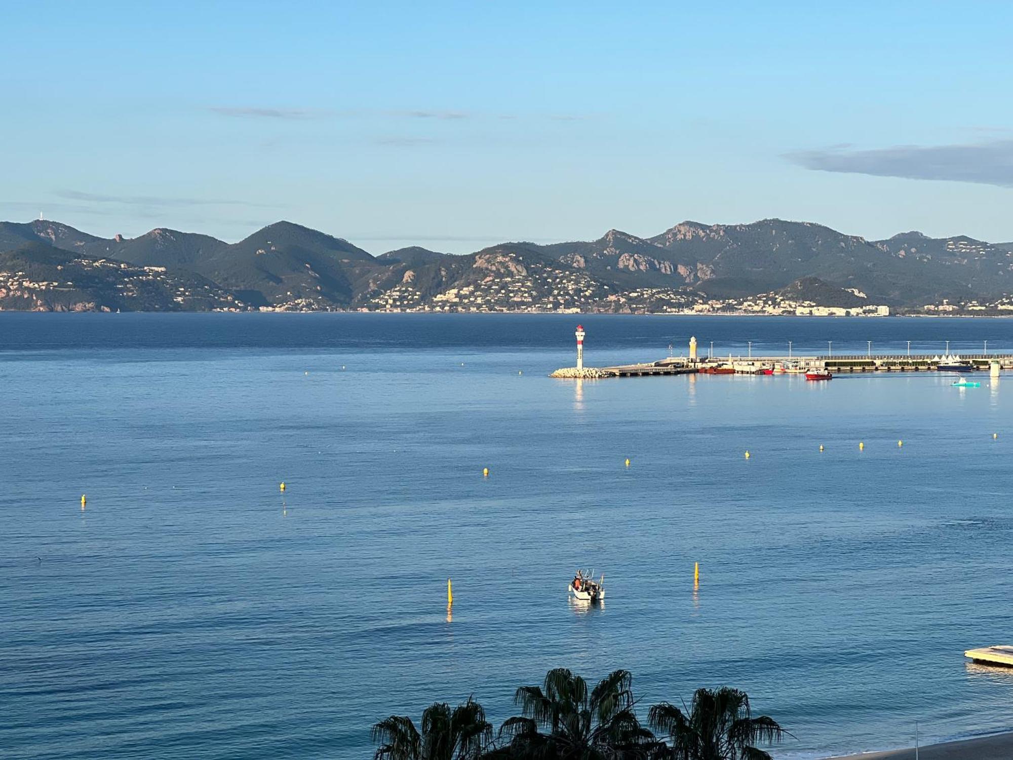 Croisette Palais Miramar - Sea View Apartment Cannes