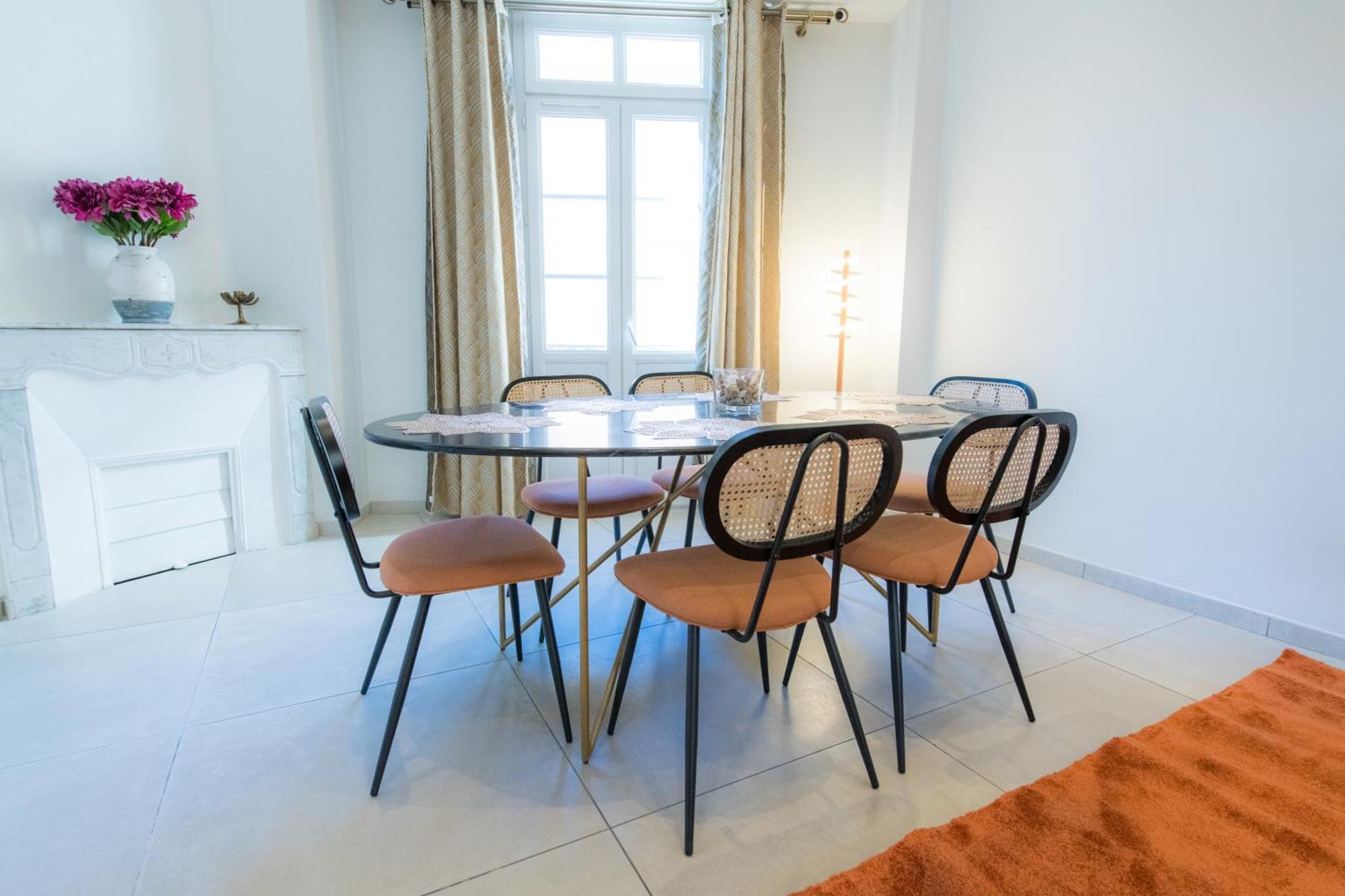 Luxurious 4beds/4baths Next To Palais Apartment Cannes