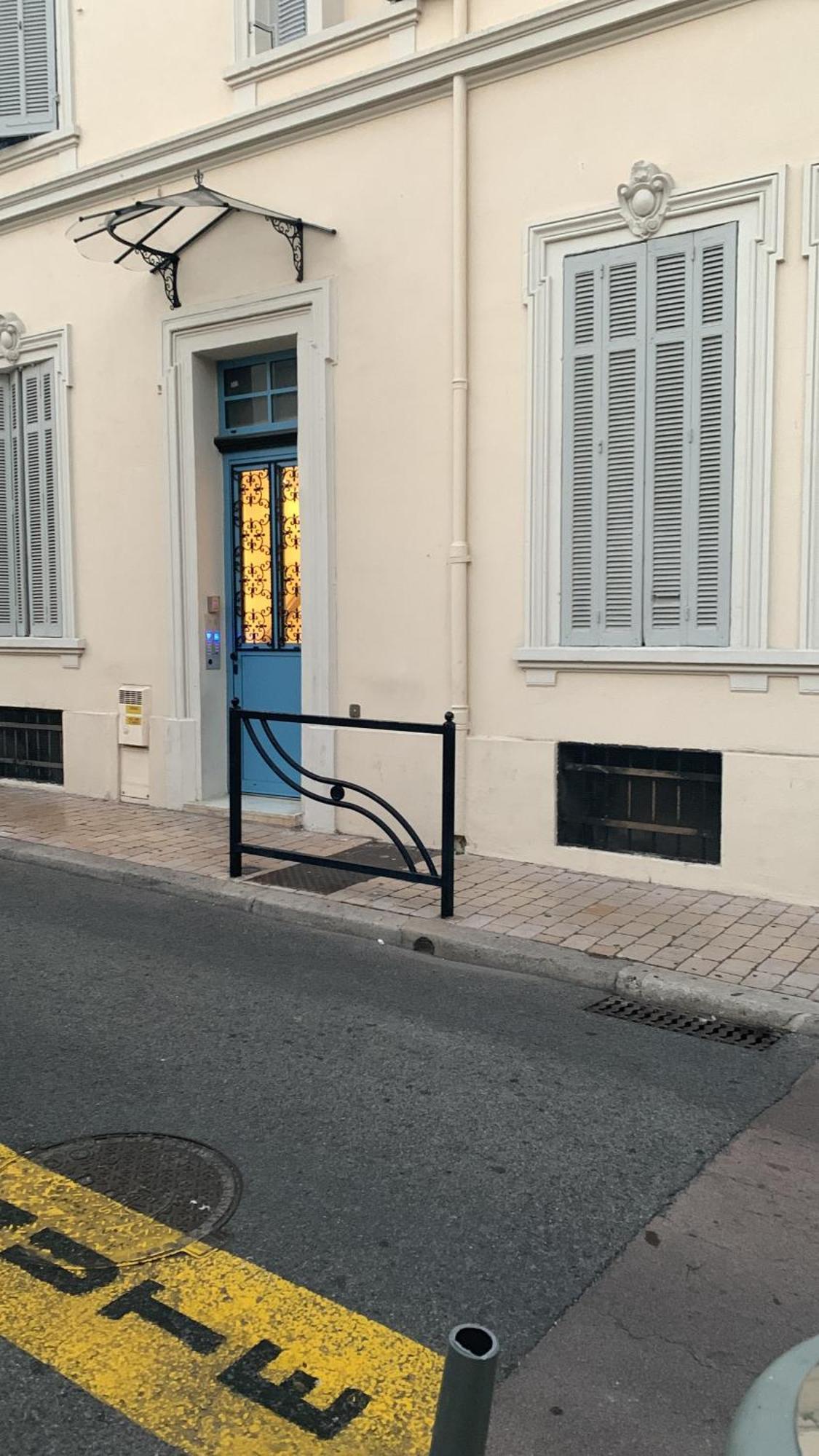 Studio En Plein Coeur De Appartement *