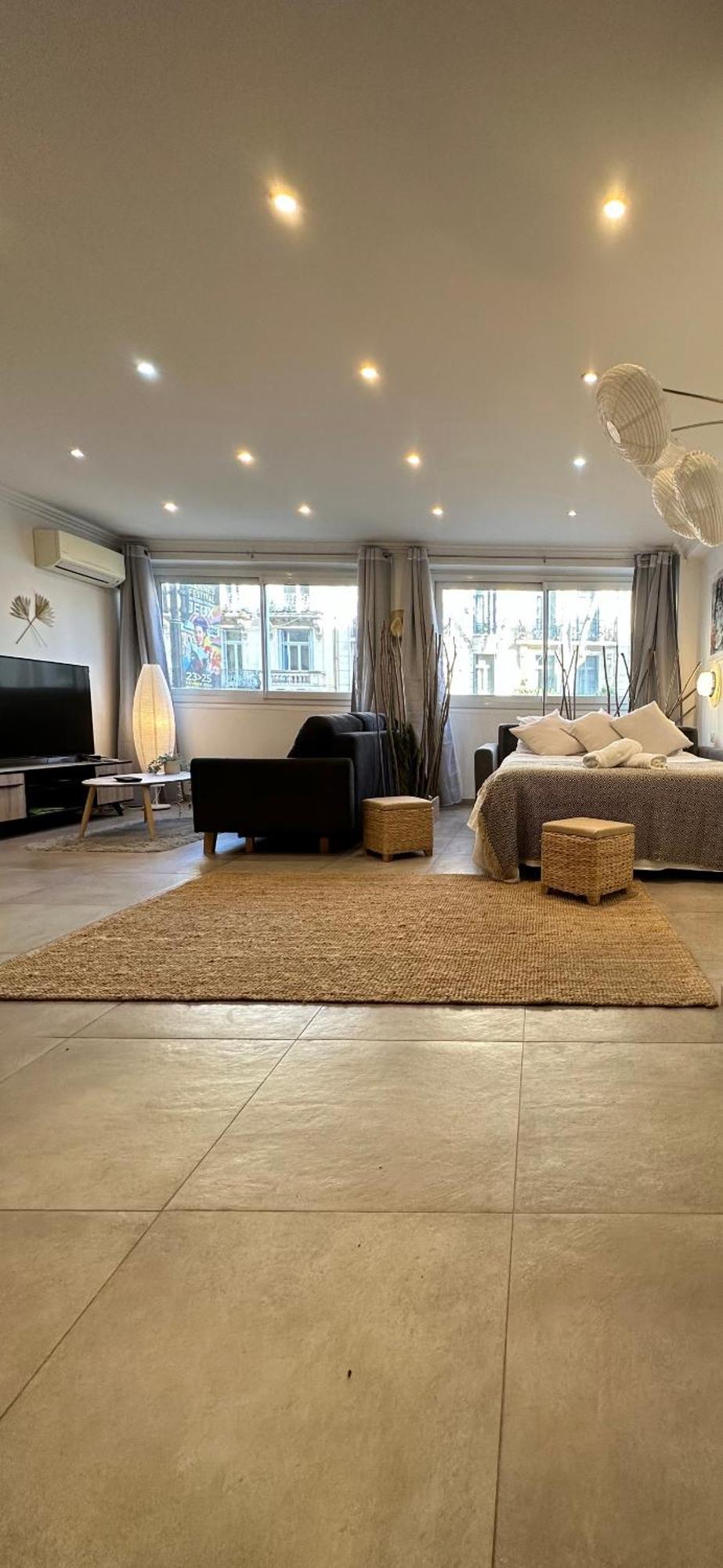 Grand Cosy Centre * Cannes