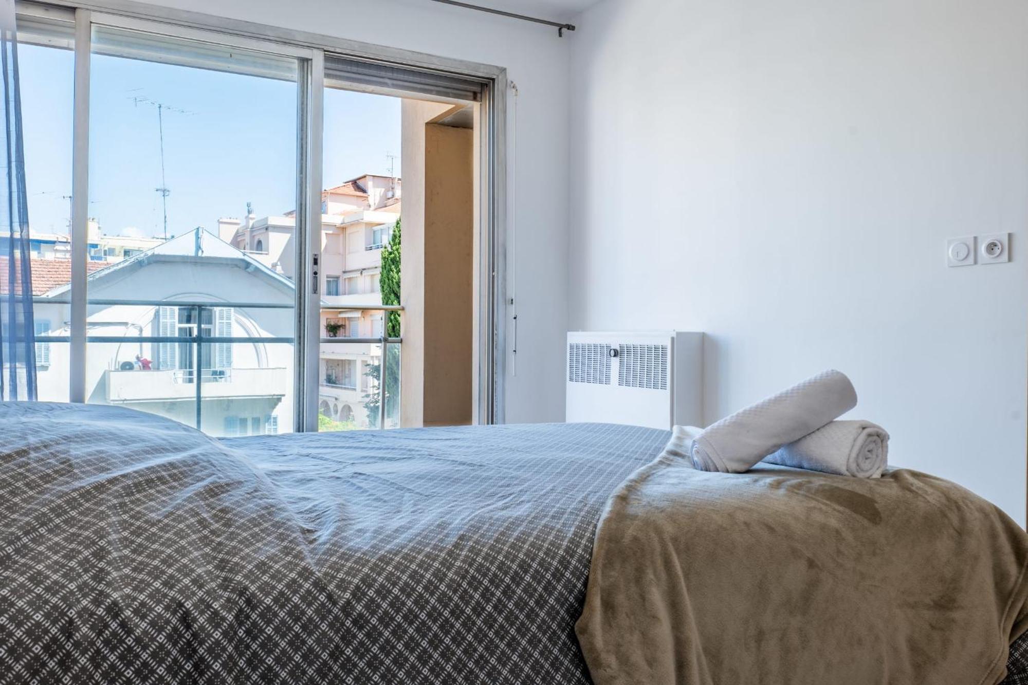 Luxury Flat - Parking Sea View And Terrace Apartment