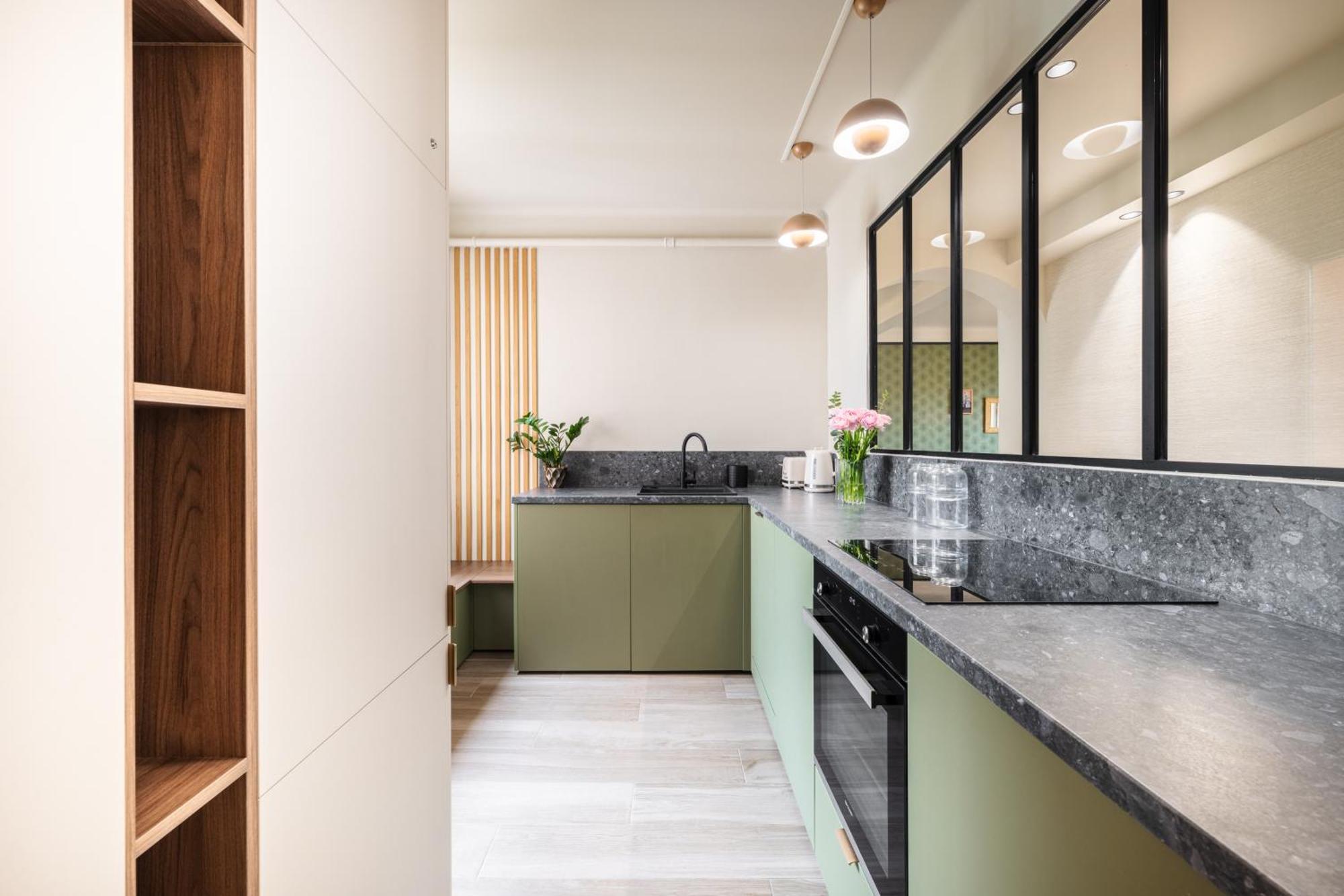 Apartment Jessicannes - Cooper - 3 Chambres - Central, Spacieux, Terrasse *