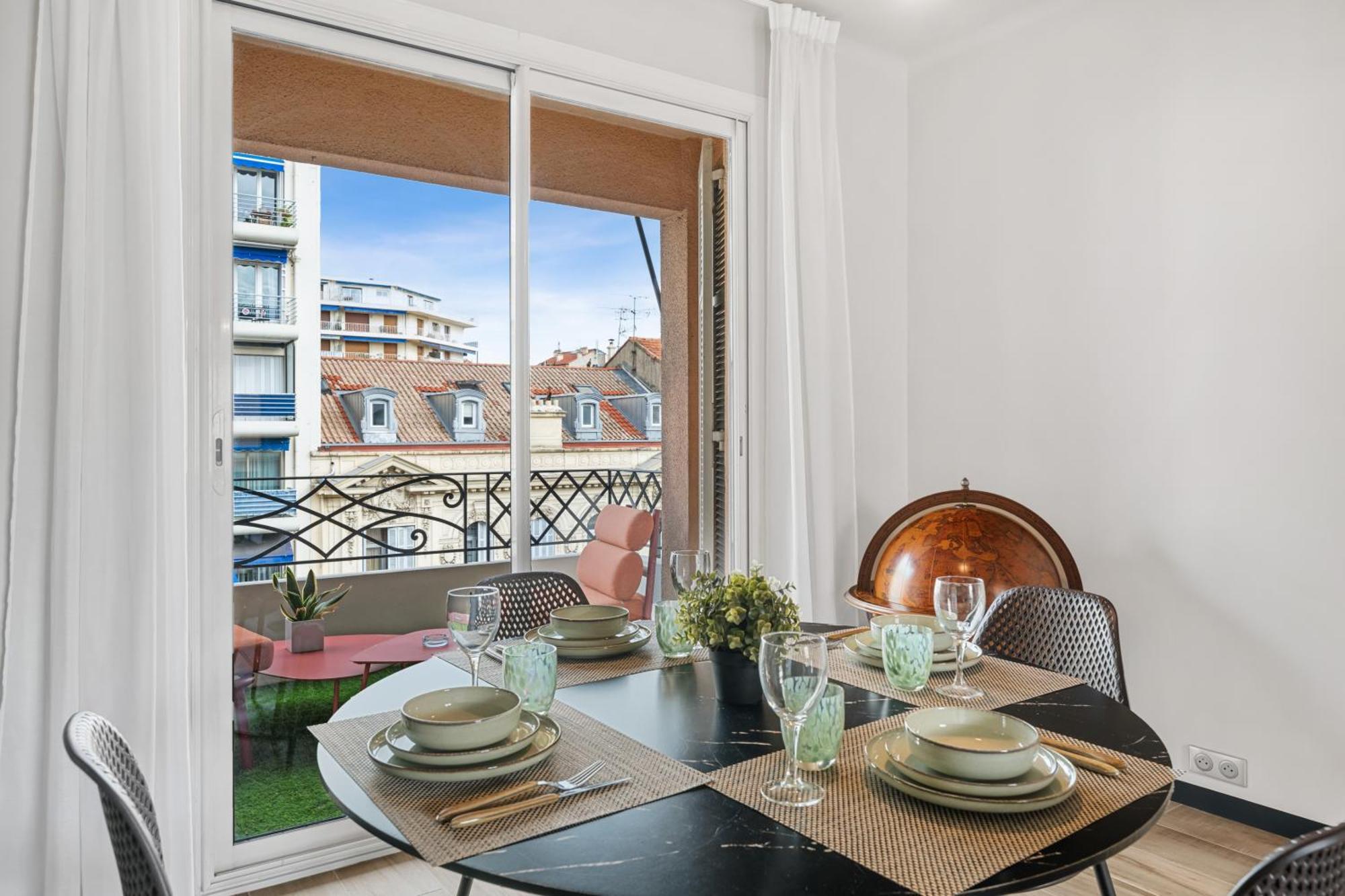 Apartment Jessicannes - Cooper - 3 Chambres - Central, Spacieux, Terrasse Cannes