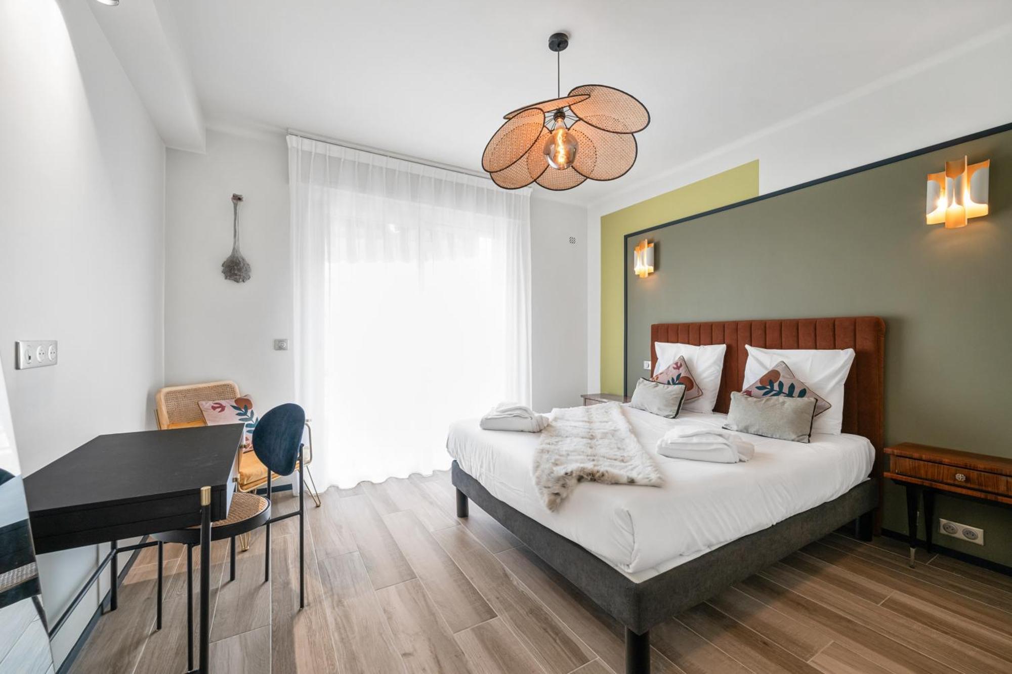 Jessicannes - Cooper - 3 Chambres - Central, Spacieux, Terrasse Apartment *