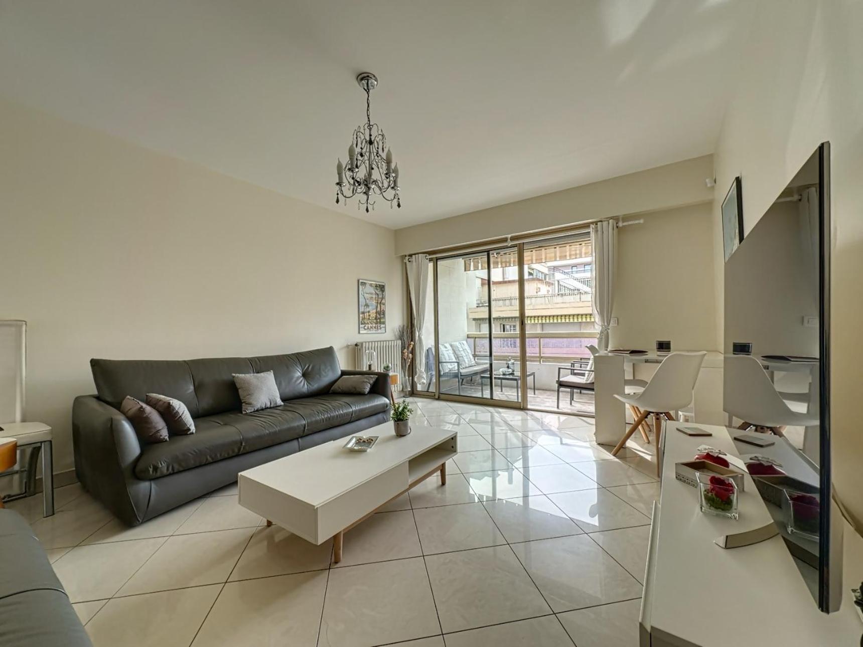 Proche Carlton Apartment *