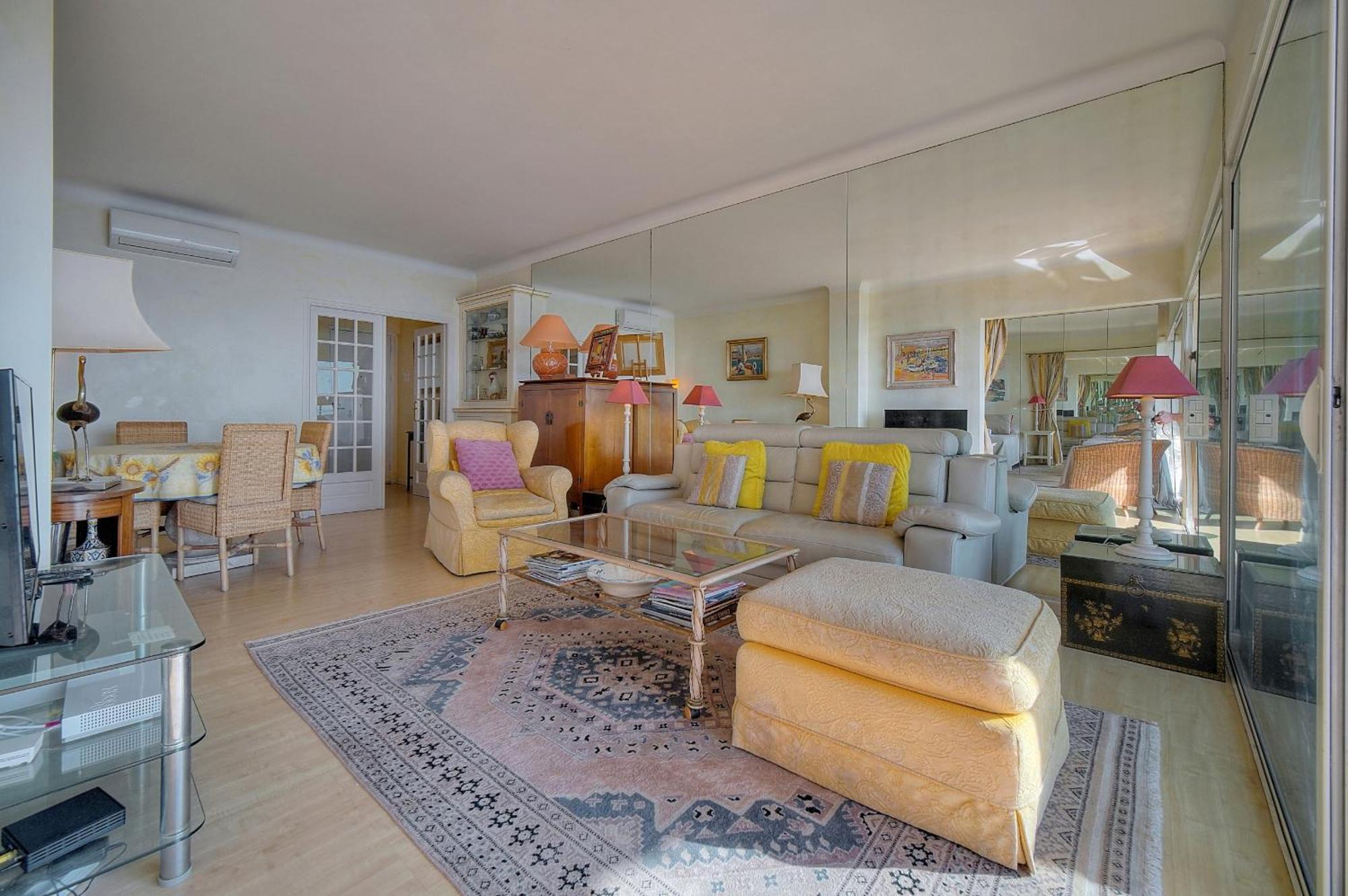 Apartment Magnifique Avec Vue A2b99 Cannes
