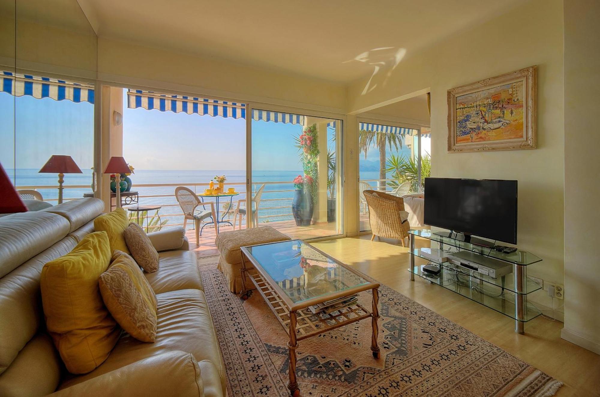 Apartment Magnifique Avec Vue A2b99 *