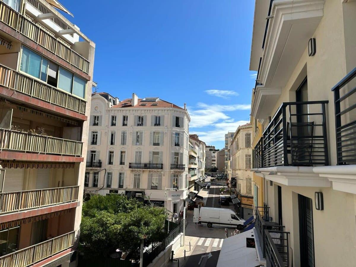 A025-appartement 2 - Carre D'or-hyper Centre * Cannes