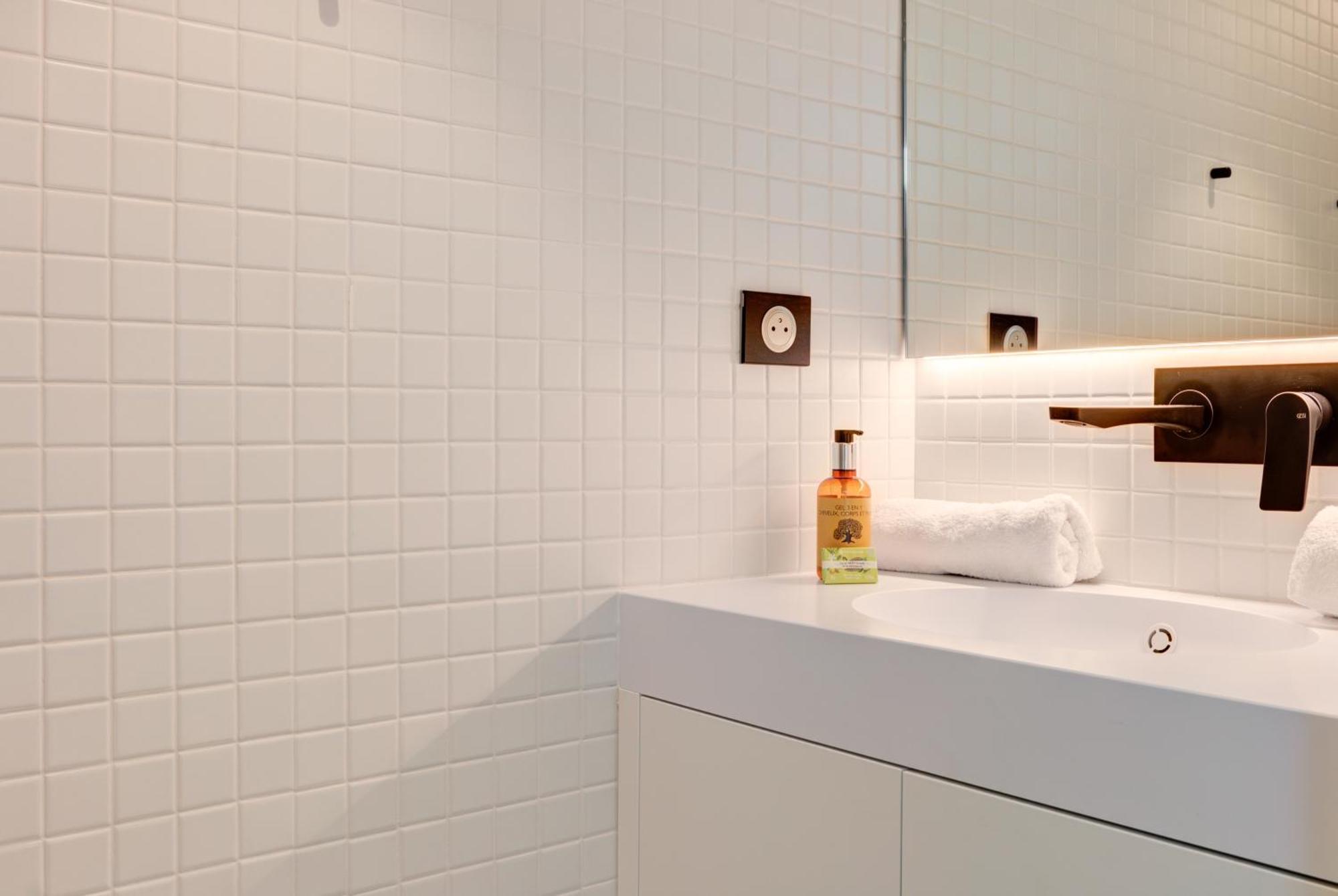 Immogroom - Luxueux - 2min Du Palais - Vue - Clim Apartment