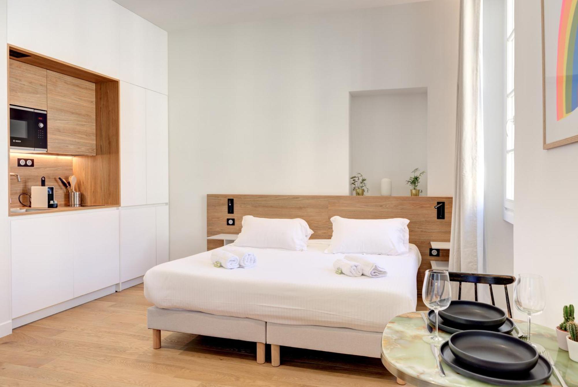 Immogroom - Luxueux - 2min Du Palais - Vue - Clim Apartment
