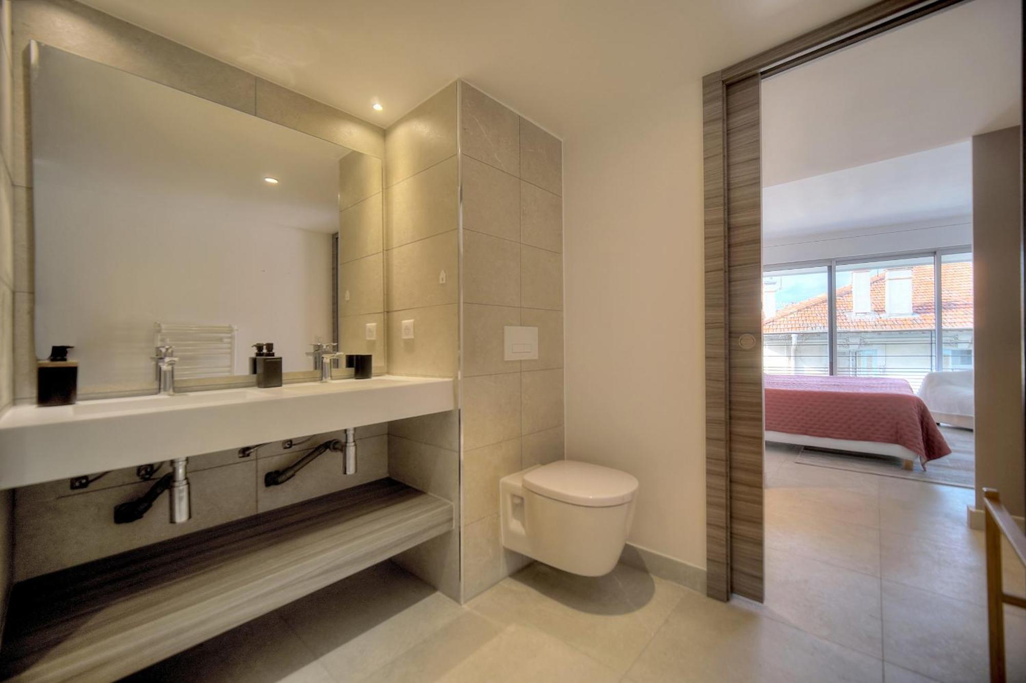 Spacieux Et Confortable 2 Pieces A1b259 Cannes