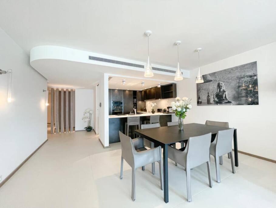 Apartment 4 - 523