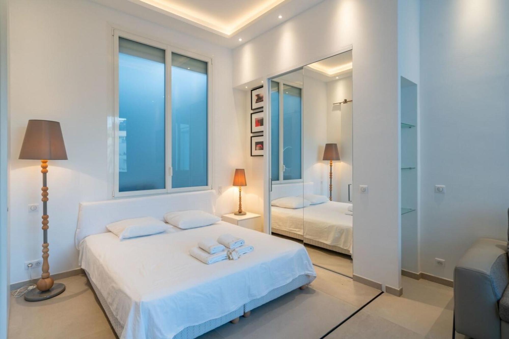 Wonderful One Bedroom In Le Gallia Apartment *