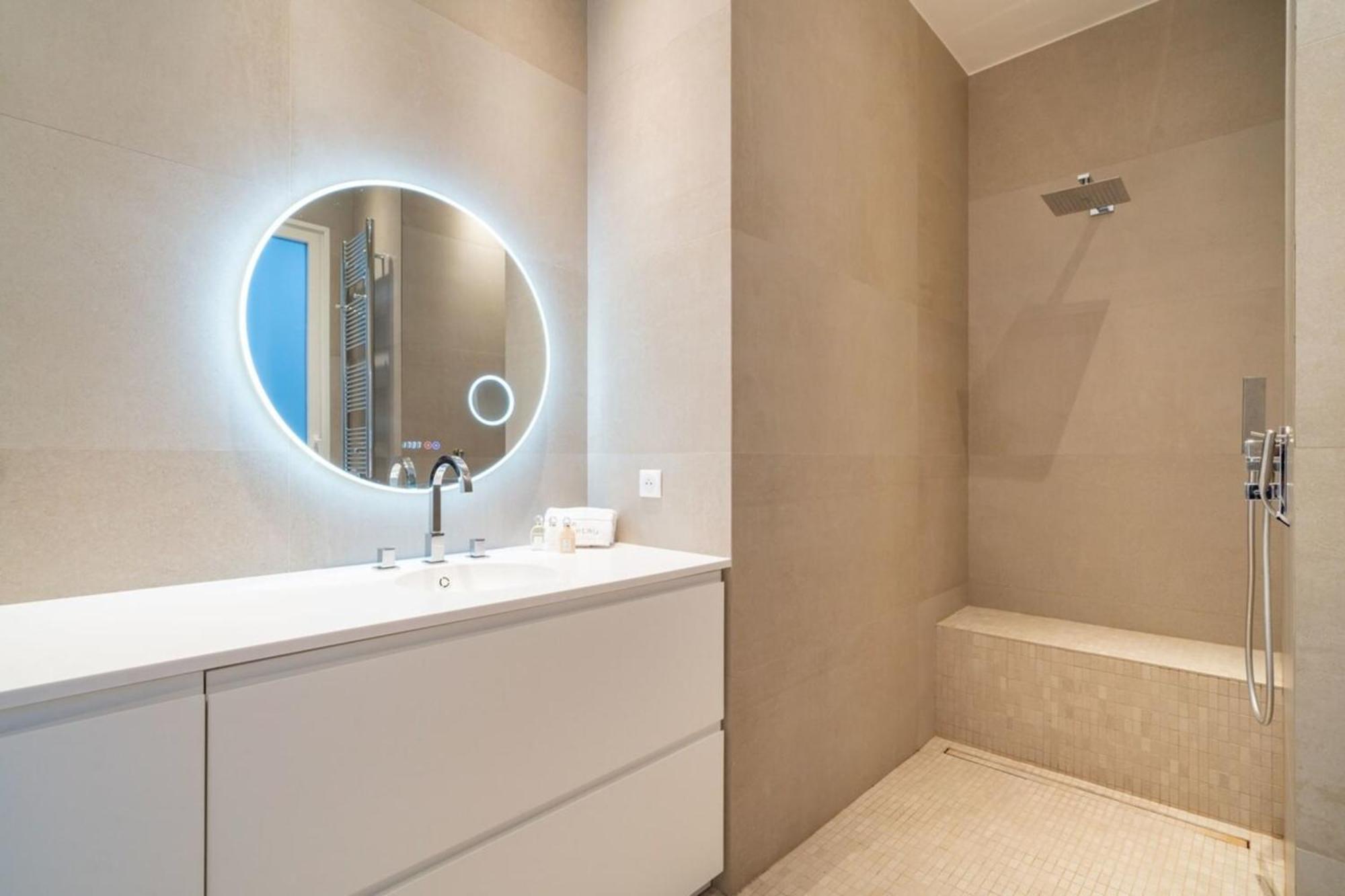 Apartment Wonderful One Bedroom In Le Gallia