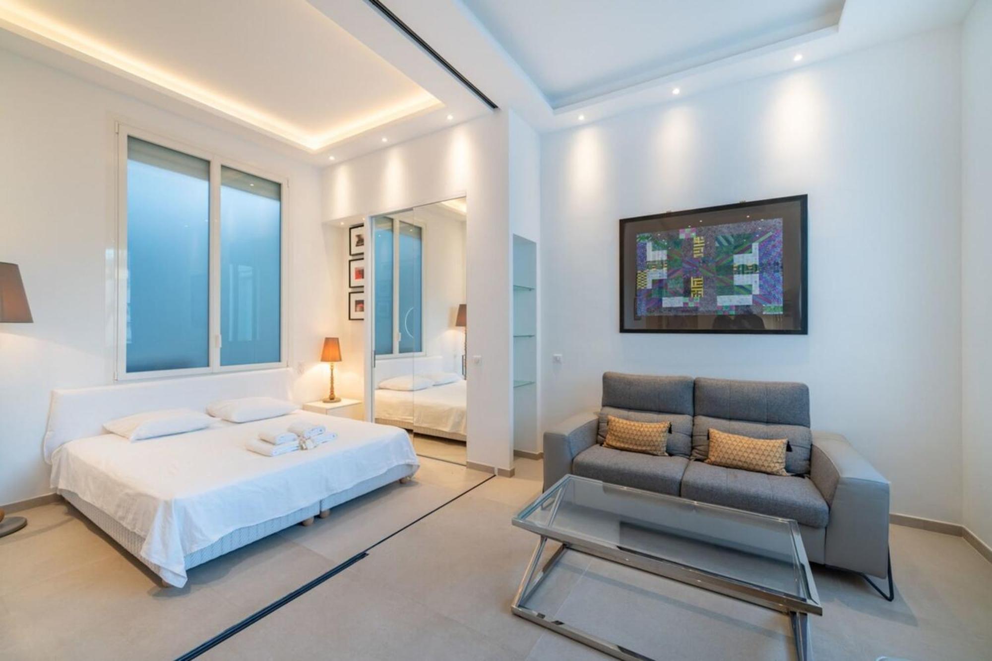 Wonderful One Bedroom In Le Gallia Apartment *