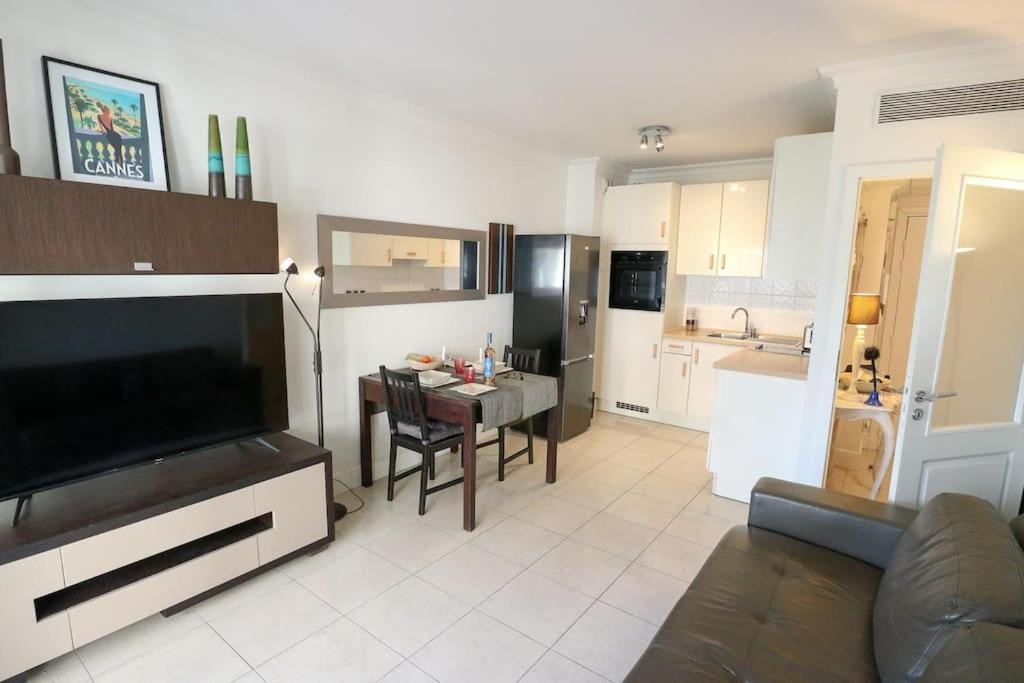 Ocean View Royal Palm Appartement