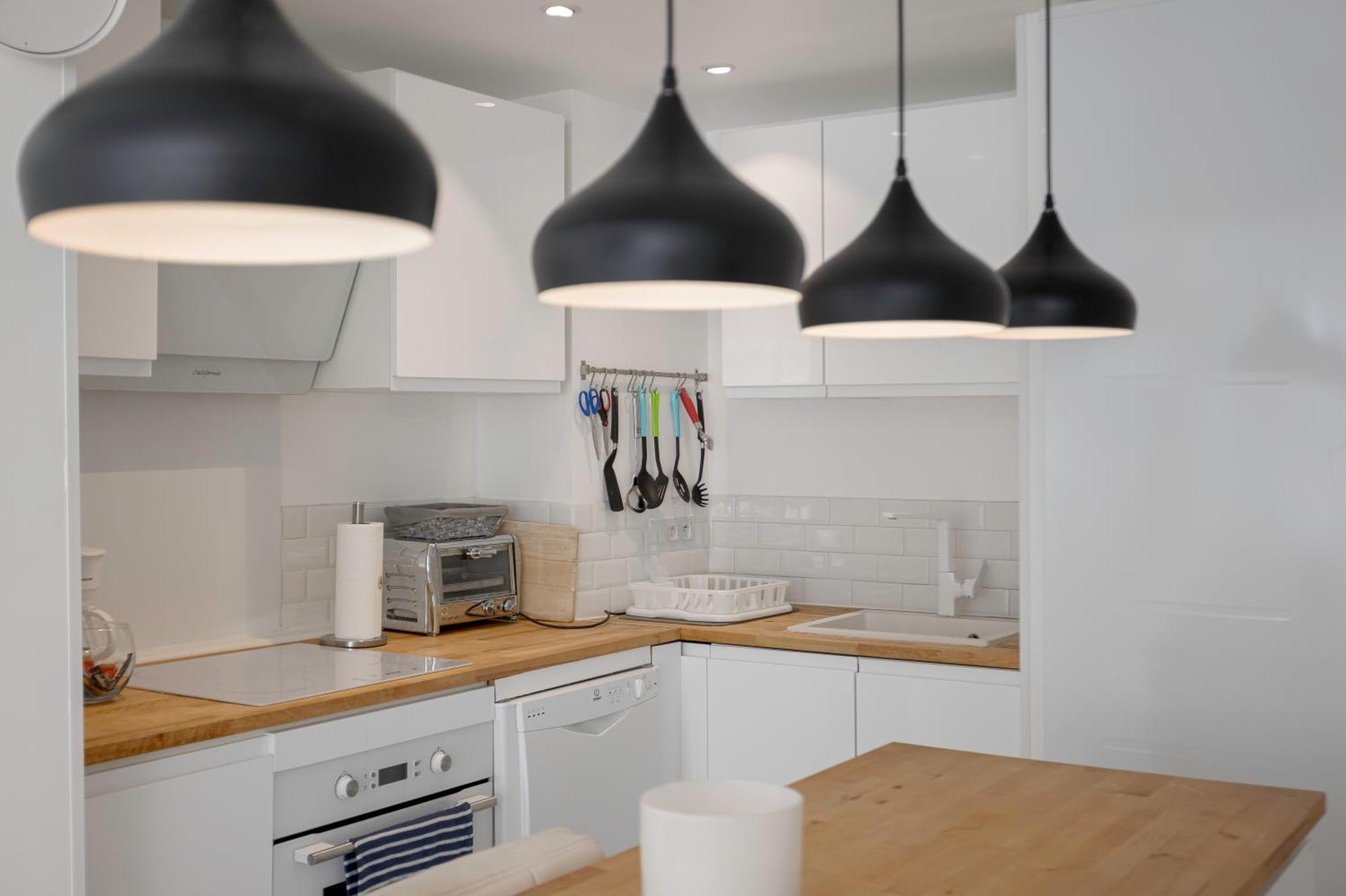 Bliss - 12mn A Pied Du Palais, 5mn Plages, Clim, Terrasse Apartment
