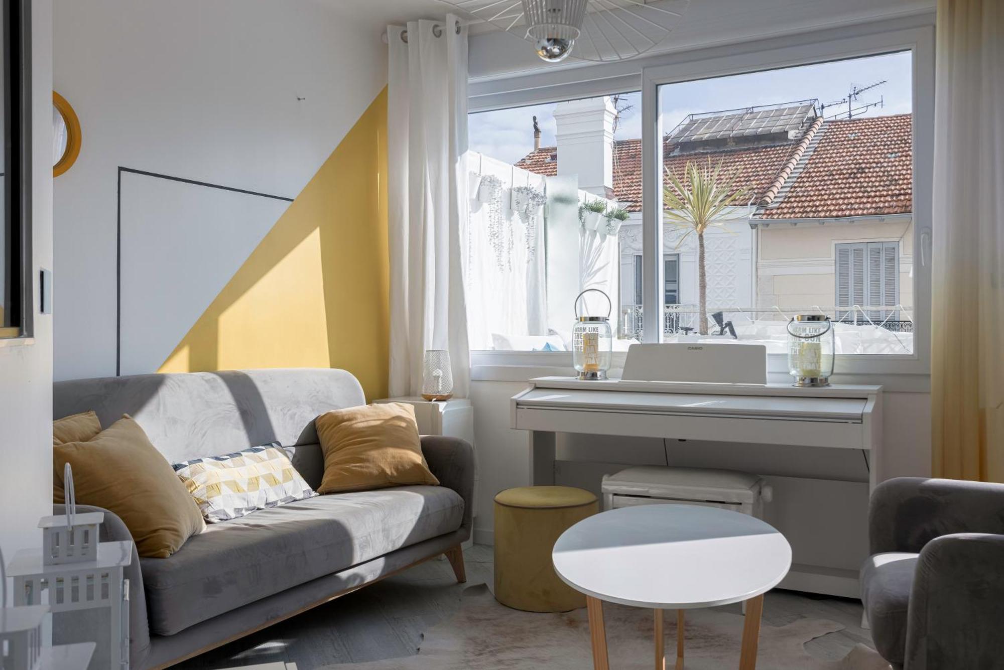 Bliss - 12mn A Pied Du Palais, 5mn Plages, Clim, Terrasse