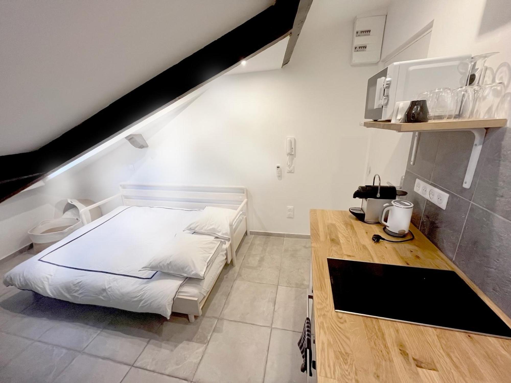 Apartment Petit - 5min Plages & Gare & Palais Des Festivals - Climatisation Cannes