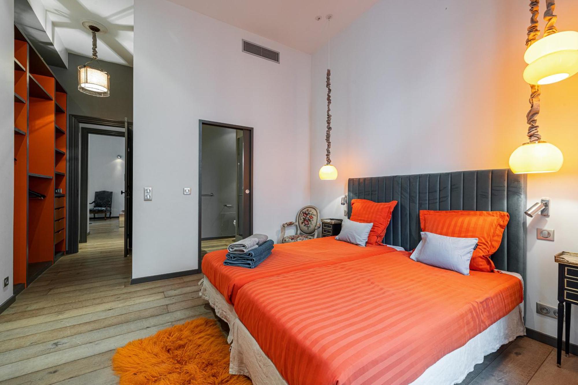 The Cosmopolitan Apartment