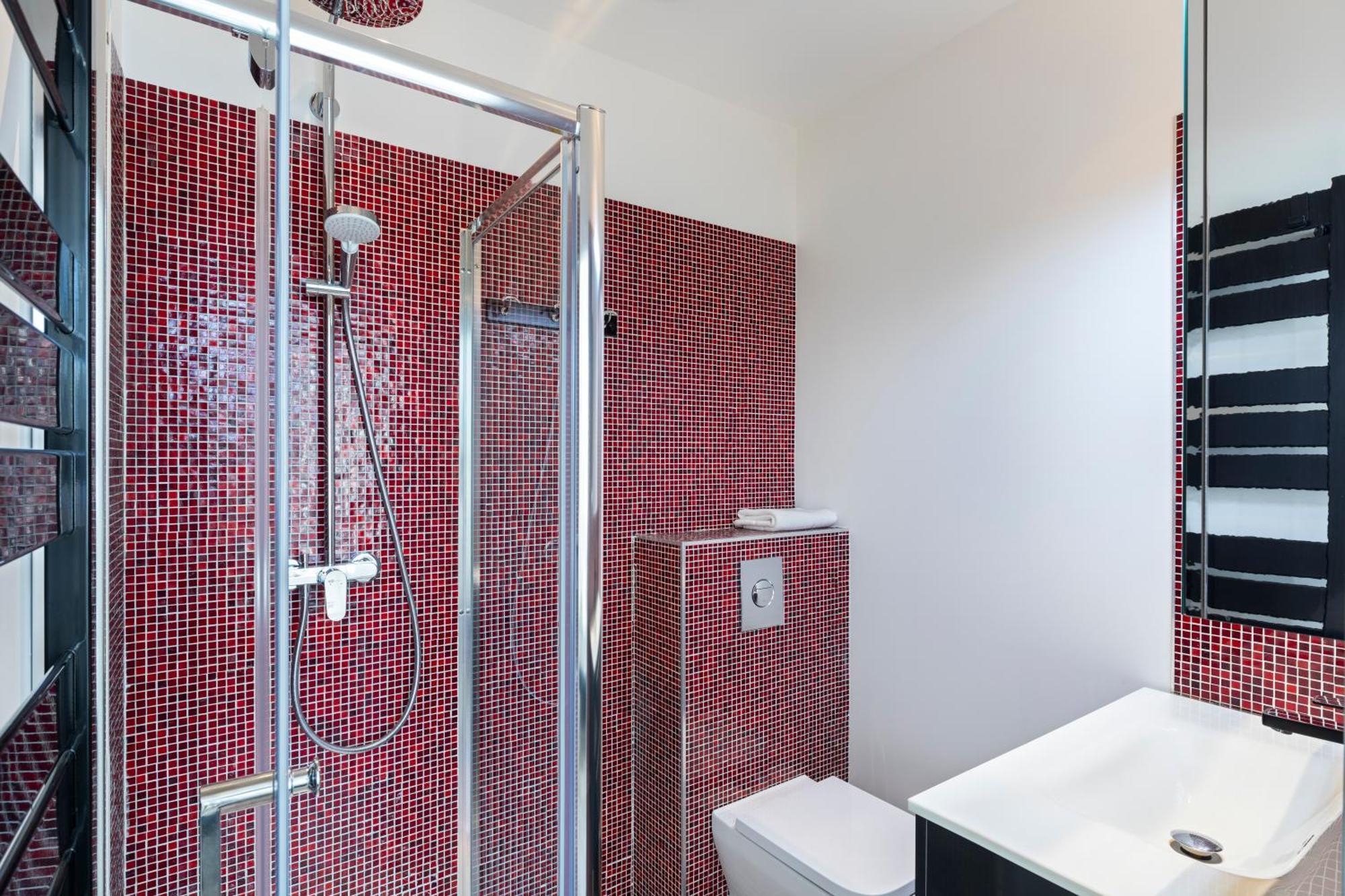 Apartment 8h - Penthouse 4